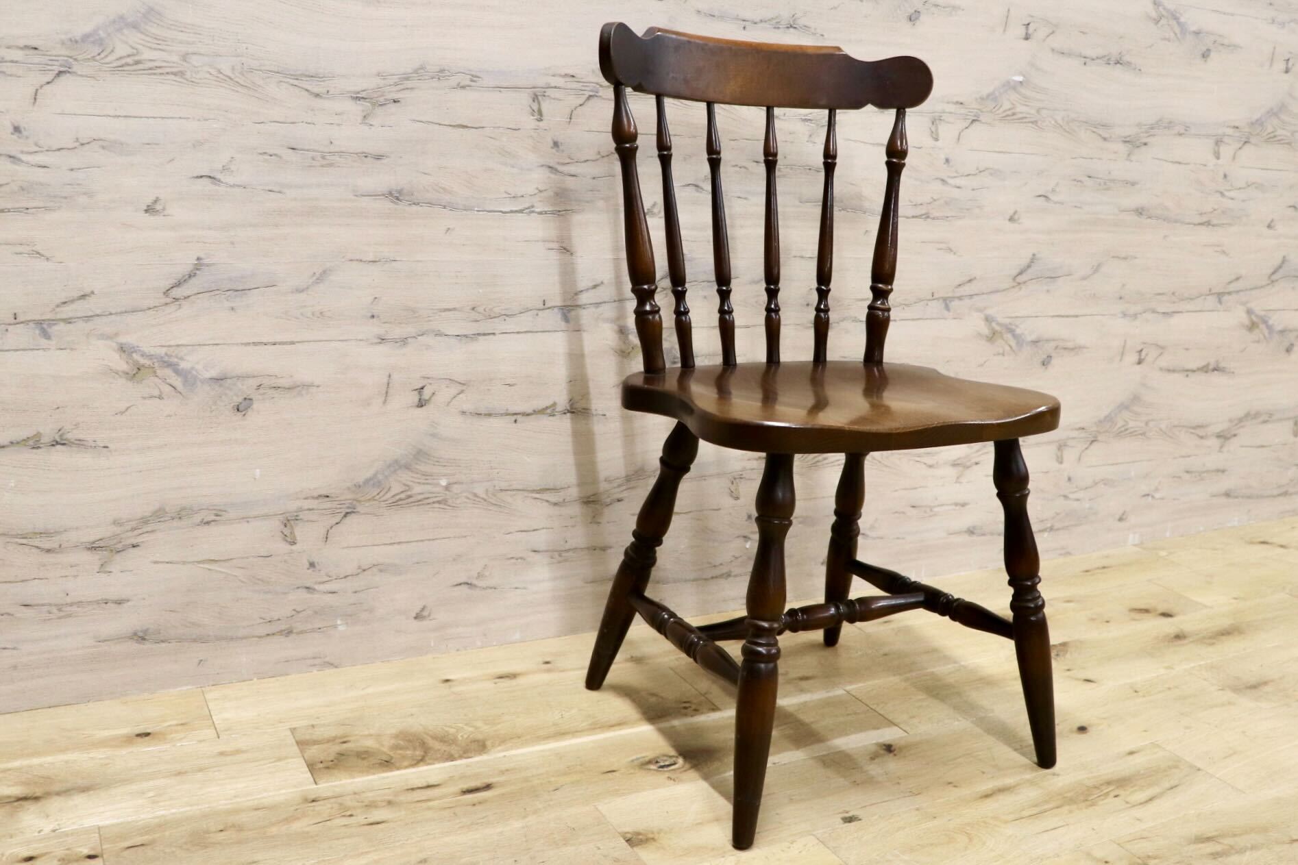 GMHK648A○飛騨産業 / HIDA ダイニングチェア 椅子 ウィンザーチェア キツツキ 飛騨家具 レトロ カントリー