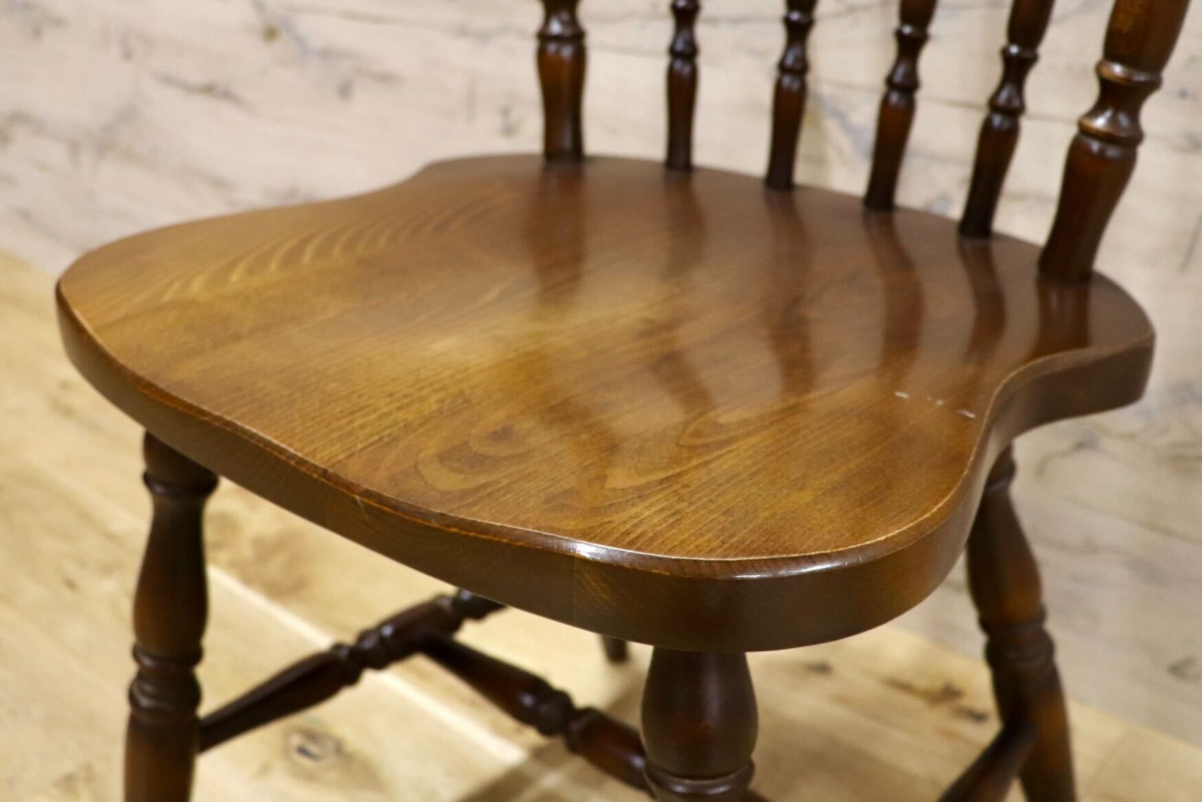 GMHK648A○飛騨産業 / HIDA ダイニングチェア 椅子 ウィンザーチェア キツツキ 飛騨家具 レトロ カントリー