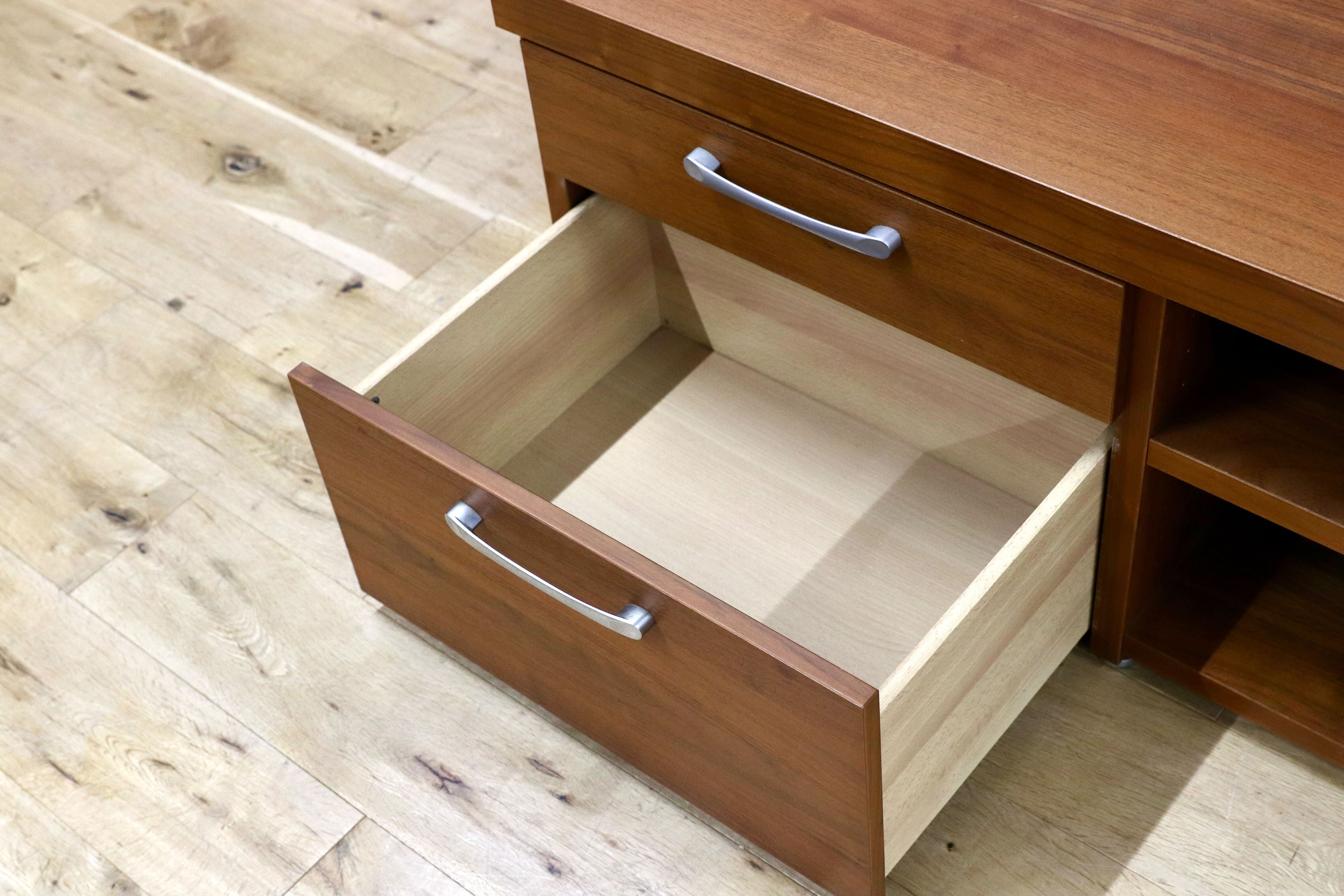 GMIK790B○BoConcept / ボーコンセプト Occa オッカ テレビボード TVボード AVボード ローボード リビング収納 ウォールナット 定価15万