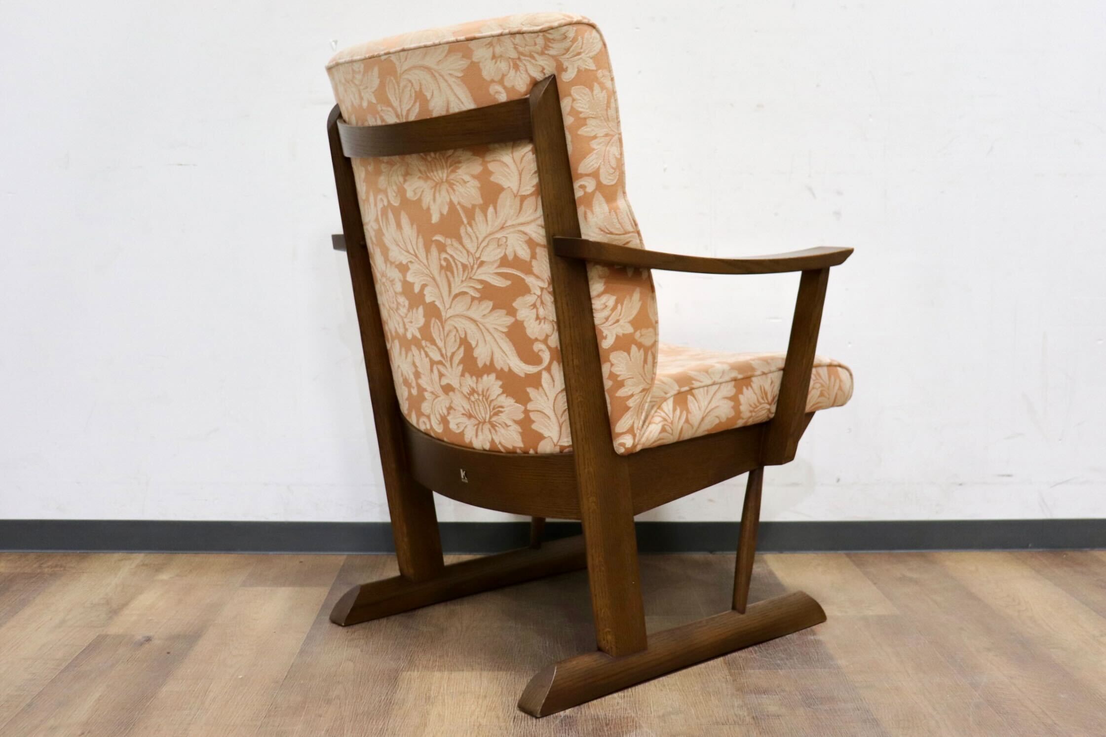 GMGS80A○飛騨産業 / HIDA キツツキ KAYA ダイニングチェア アームチェア 椅子 ファブリック オーク材 モダン 定価約11.8万