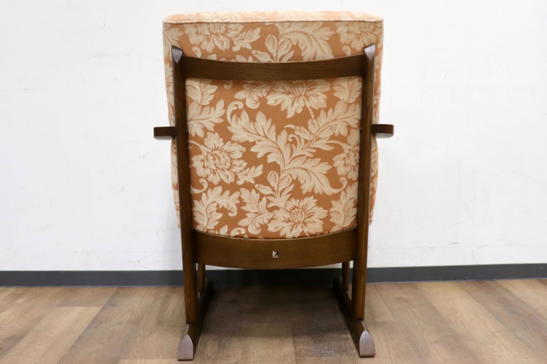 GMGS80A○飛騨産業 / HIDA キツツキ KAYA ダイニングチェア アームチェア 椅子 ファブリック オーク材 モダン 定価約11.8万