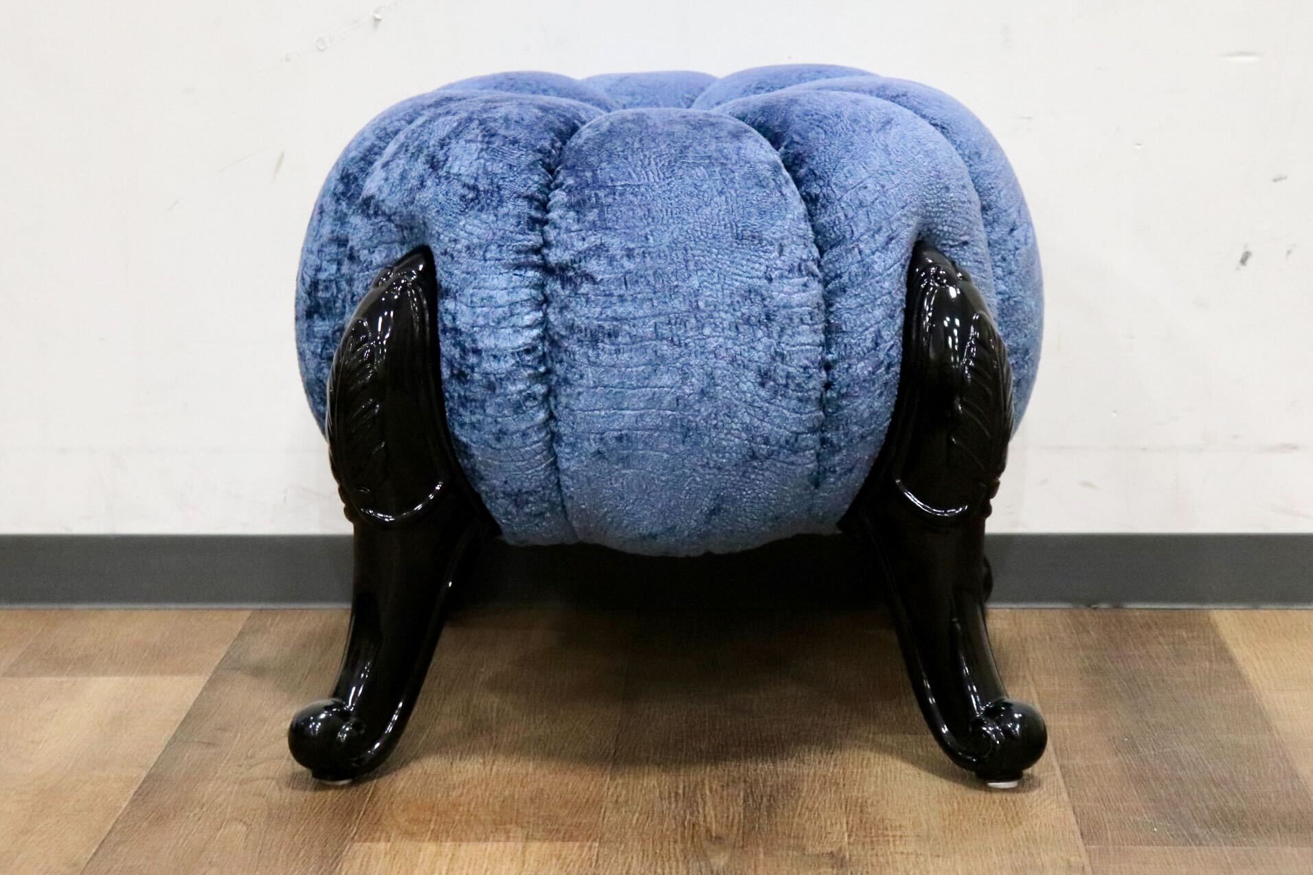 GMHH489A○パンプキンスツール アンティーク調 猫脚 ファブリック オットマン 腰掛け ヨーロピアン エレガント チェア 展示品