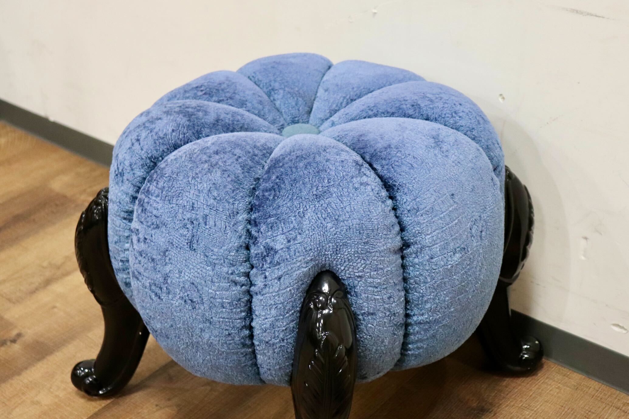 GMHH489A○パンプキンスツール アンティーク調 猫脚 ファブリック オットマン 腰掛け ヨーロピアン エレガント チェア 展示品