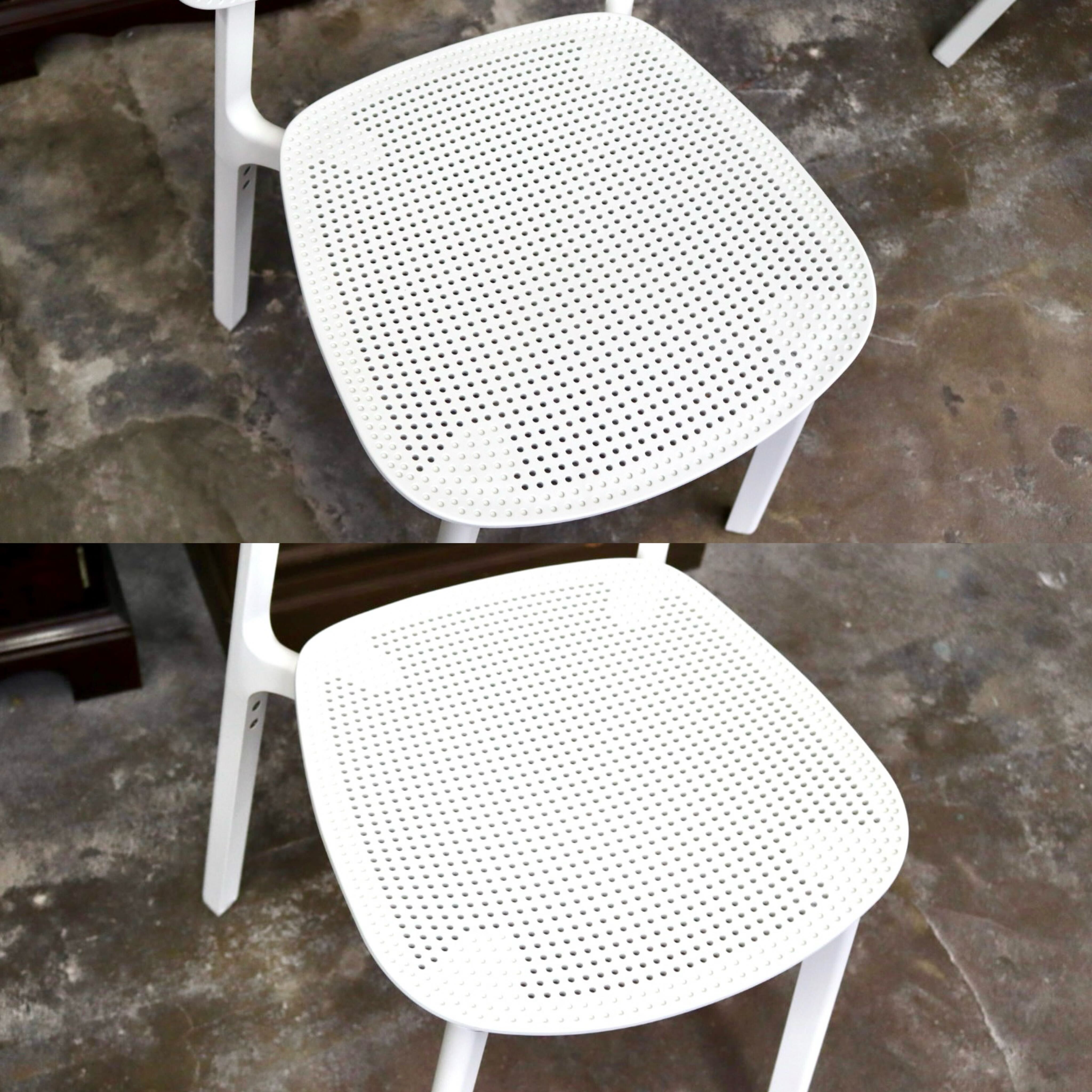 GMIS275A○KRISTALIA / クリスタリア COLANDER ダイニングチェア 椅子 2脚セット スタッキング モダン イタリア 白 展示品 定価約10万