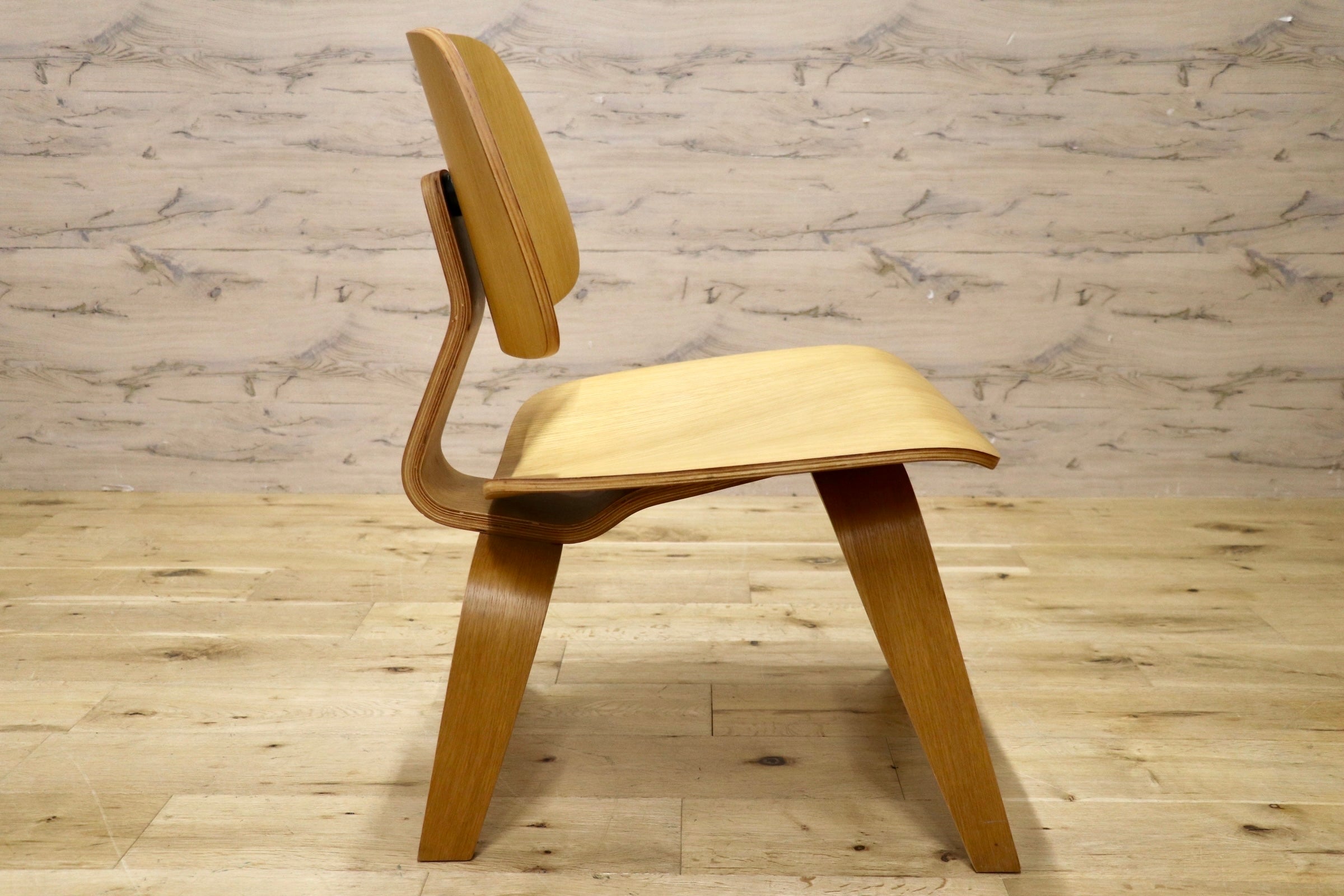 GMJS205○ラウンジチェア アームレスチェア 1人掛け椅子 椅子 木製家具 ナチュラル モダン Lounge Chair Woodリプロダクト品 展示品