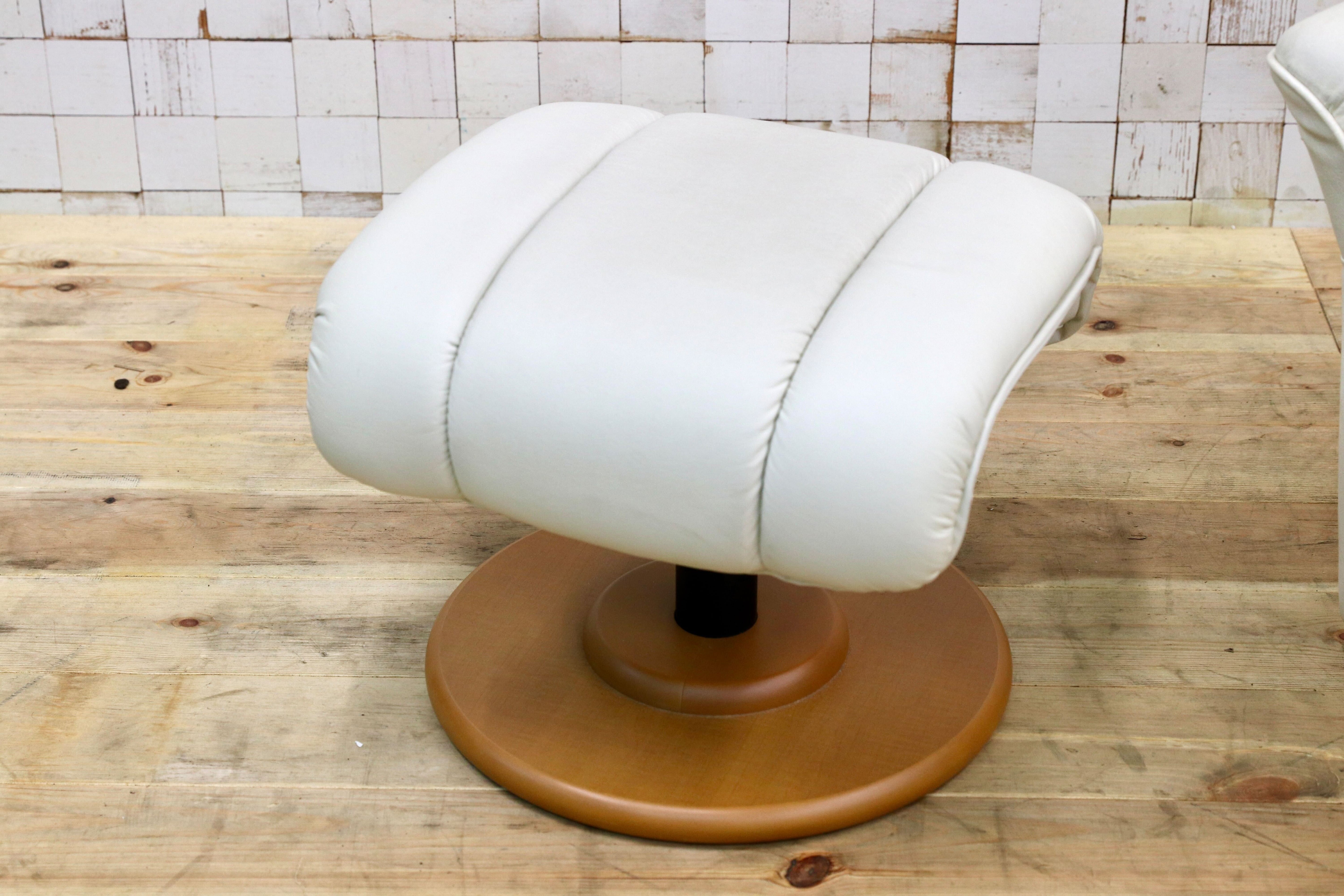 GMIH155○冨士ファニチア / FUJI FURNITURE 1人掛けソファ シングルソファ パーソナルチェア ホワイト 合皮 モダン 国産家具