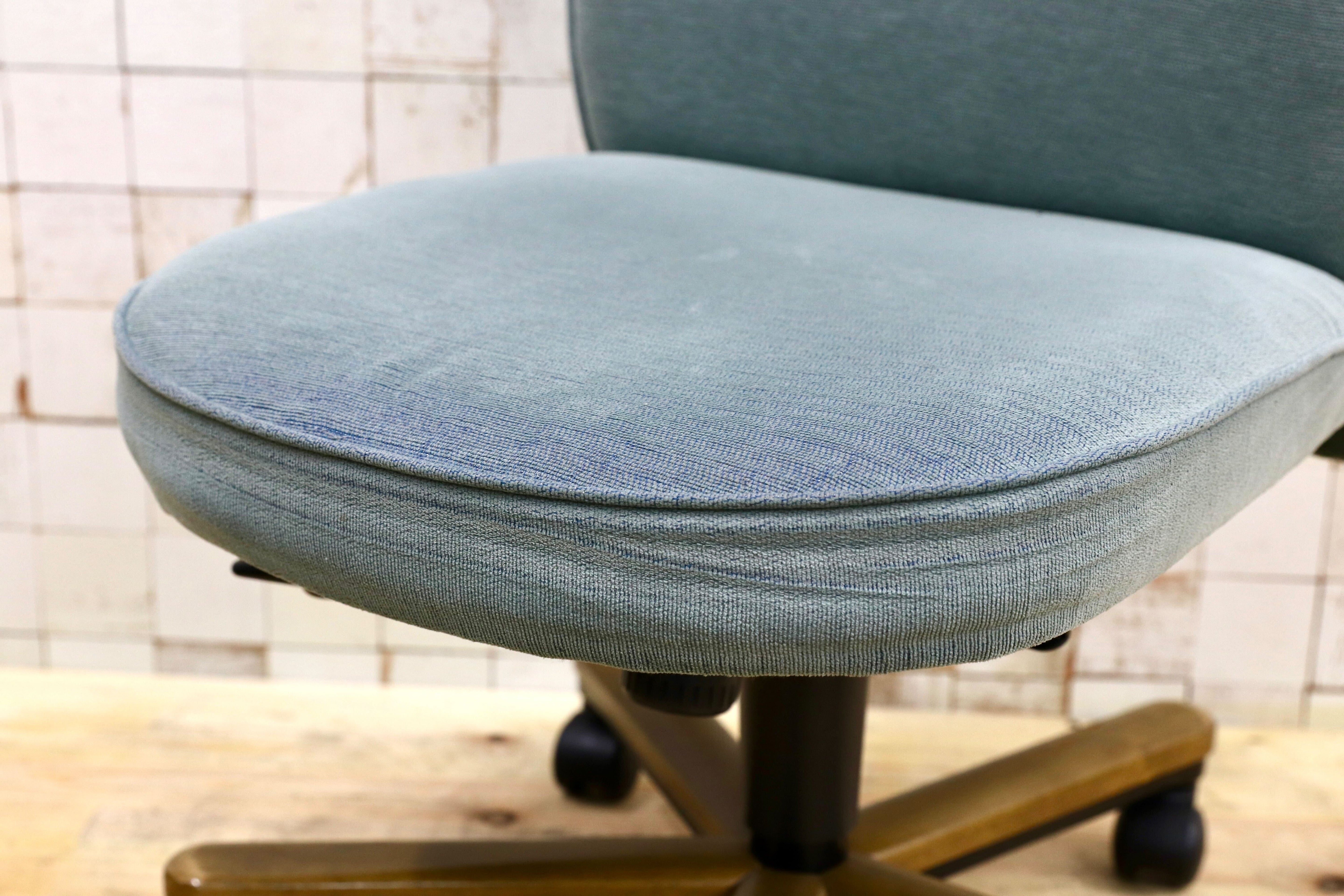 GMHO79○karimoku / カリモク デスクチェア ワークチェア ファブリック 国産家具