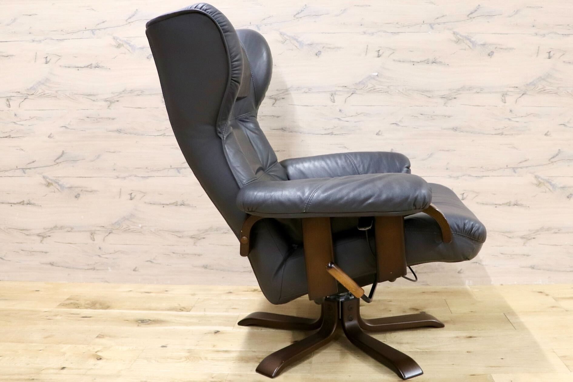 GMHK712○maruni / オールドマルニ 本革 リクライニングチェア 椅子 パーソナルチェア 1人掛け 国産 ヴィンテージ 稀少