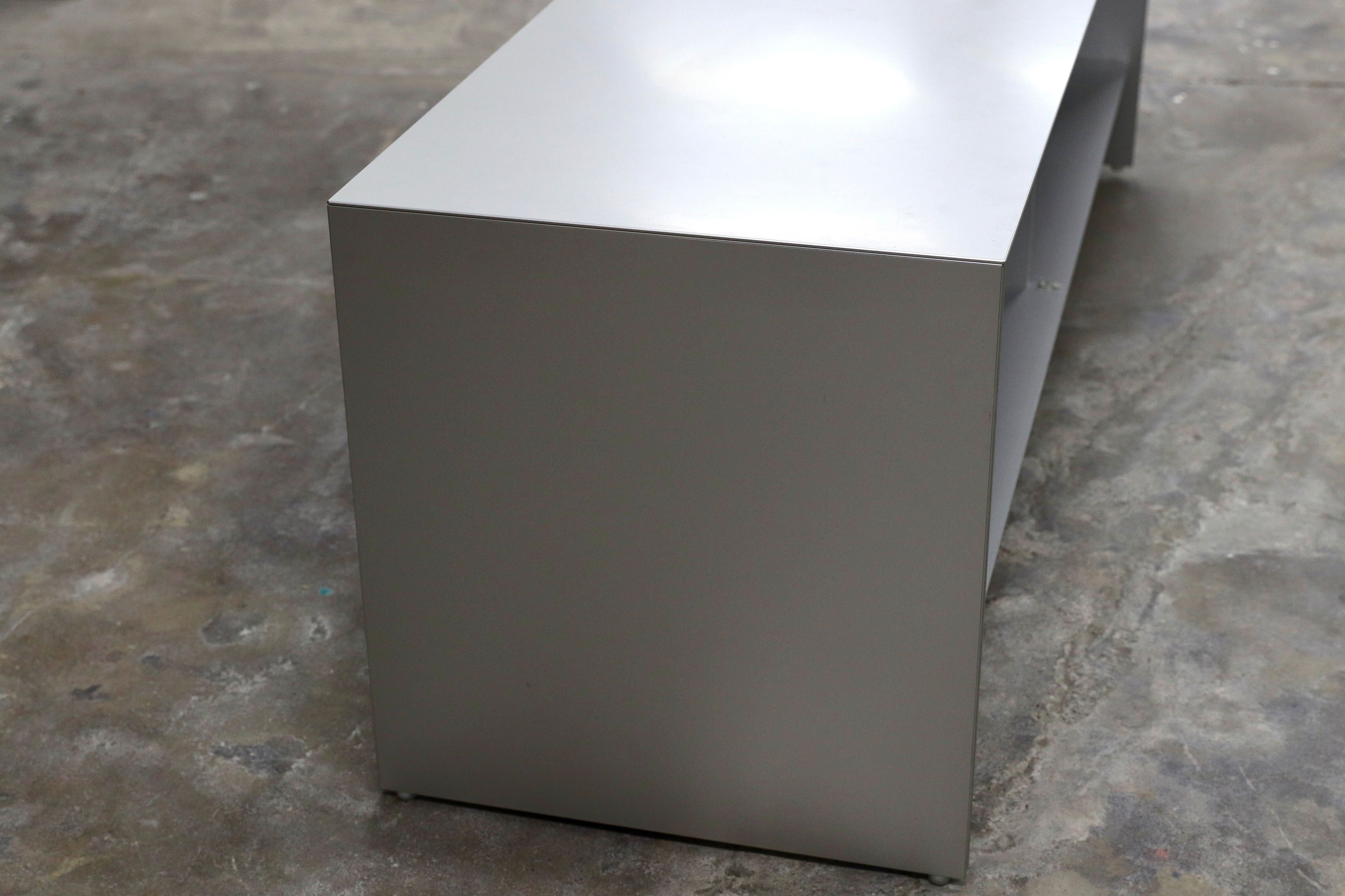 GMIK374○cassina ixc / カッシーナイクスシー エアフレーム テレビボード TVボード AVボード ローボード スタイリッシュモダン