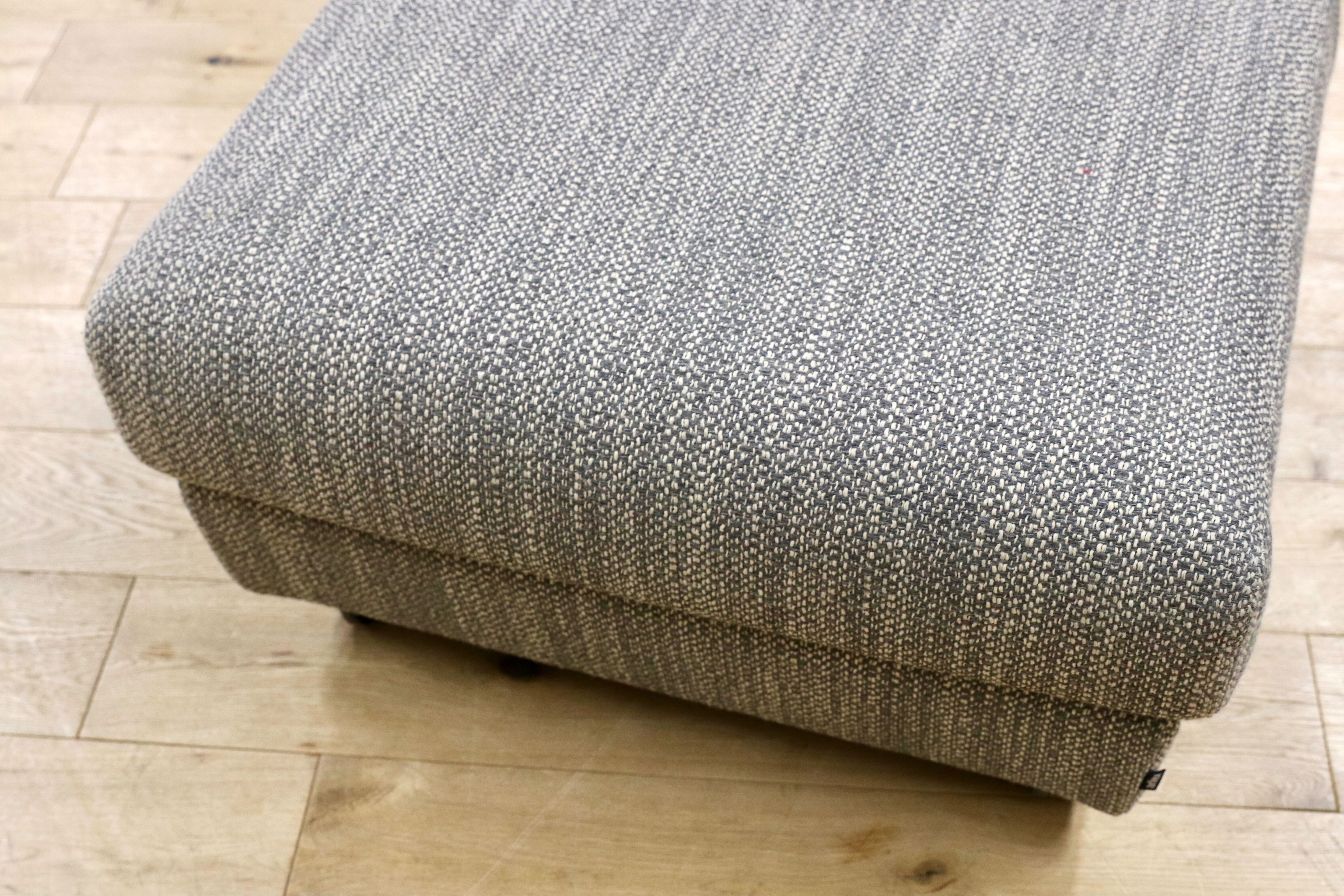 GMIH392B○arflex / アルフレックス A・SOFA 10 オットマン フットスツール ファブリック イタリアモダン 廃盤 定価約12万 展示品