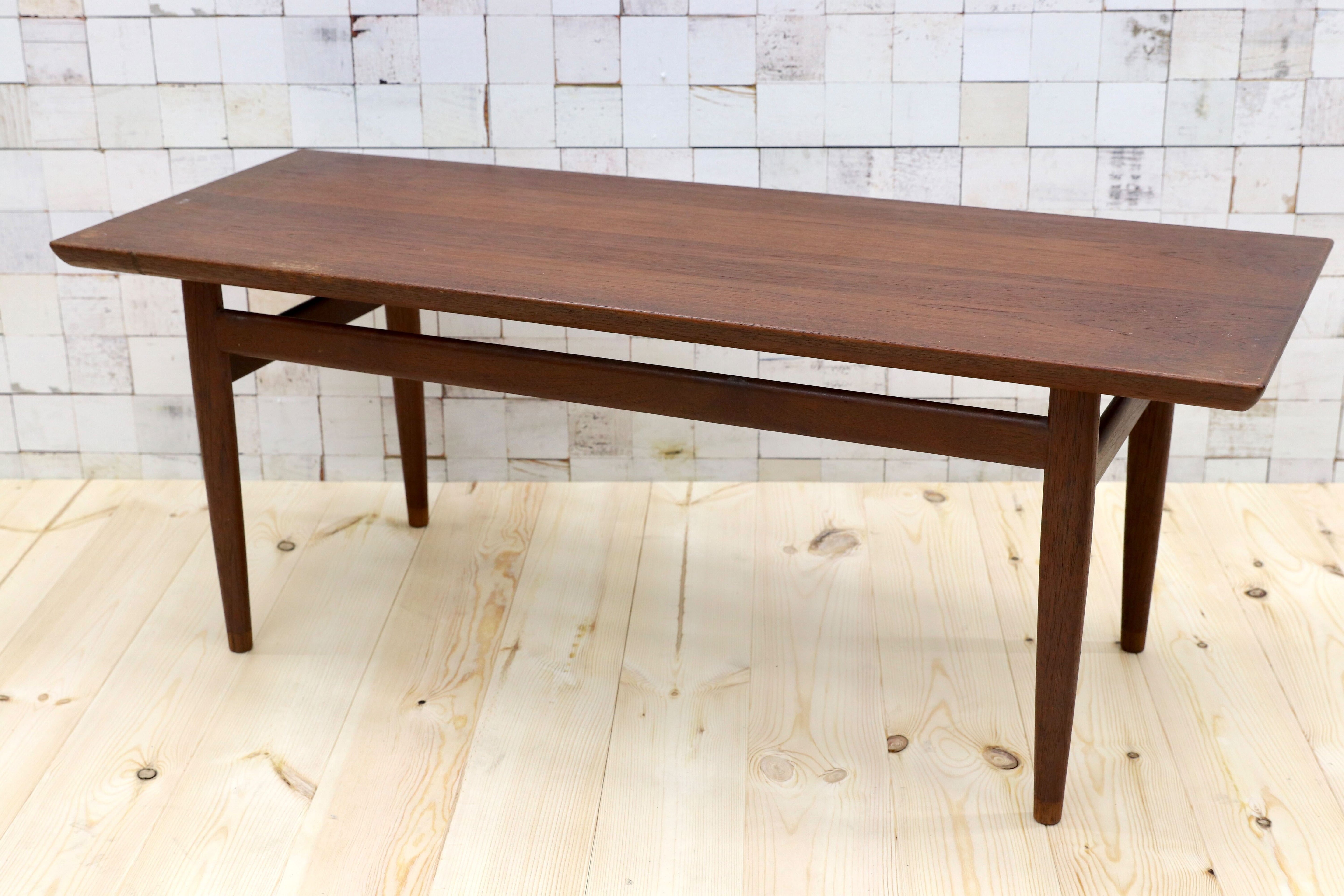 GMFK822○北欧ヴィンテージ センターテーブル リビングテーブル コーヒーテーブル ローテーブル チーク材 デンマーク製 検)オーレヴァンシャー