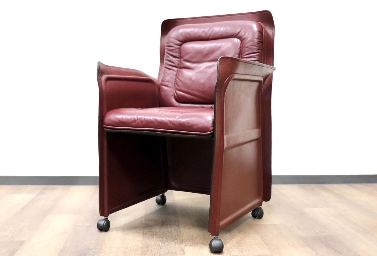 GMGK540A○i4Mariani / クアトロマリアーニ メトーラ イタリア製 ラウンジチェア エグゼクティブチェア 総革 約33万 検)カッシーナ B&B