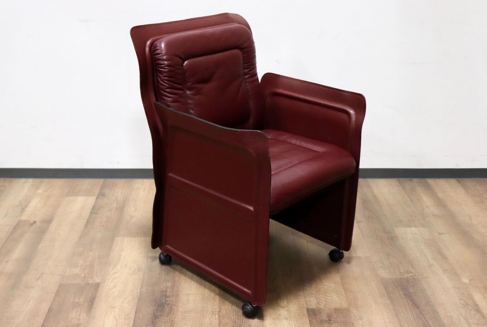 GMGK540B○i4Mariani / クアトロマリアーニ メトーラ イタリア製 ラウンジチェア エグゼクティブチェア 総革 約33万 検)カッシーナ B&B