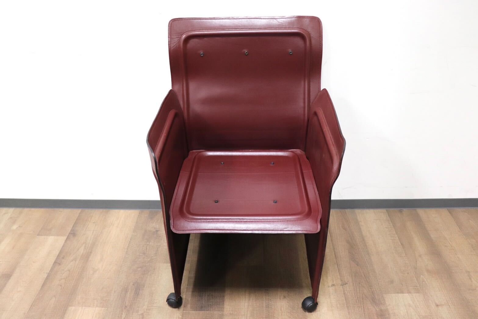 GMGK540B○i4Mariani / クアトロマリアーニ メトーラ イタリア製 ラウンジチェア エグゼクティブチェア 総革 約33万 検)カッシーナ B&B