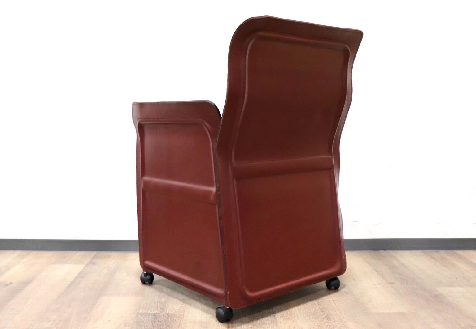 GMGK540B○i4Mariani / クアトロマリアーニ メトーラ イタリア製 ラウンジチェア エグゼクティブチェア 総革 約33万 検)カッシーナ B&B