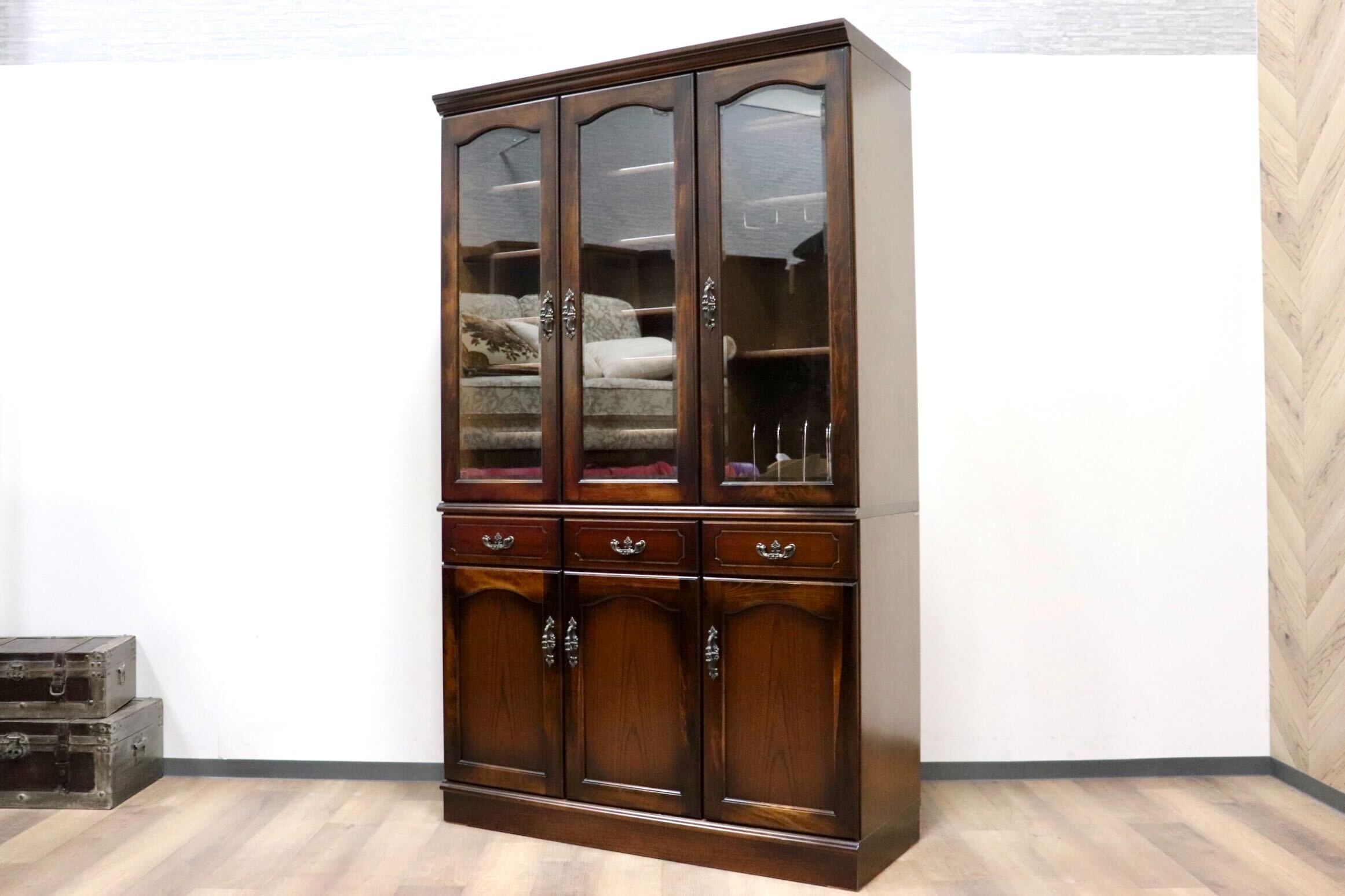 GMHK122○karimoku / カリモク コロニアル 食器棚 水屋棚 カップボード キッチンボード ダイニングボード カントリー 定価約37万 美品