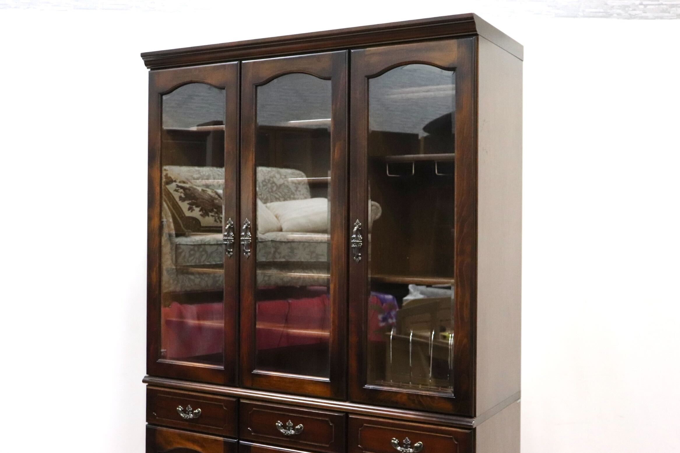 GMHK122○karimoku / カリモク コロニアル 食器棚 水屋棚 カップボード キッチンボード ダイニングボード カントリー 定価約37万 美品