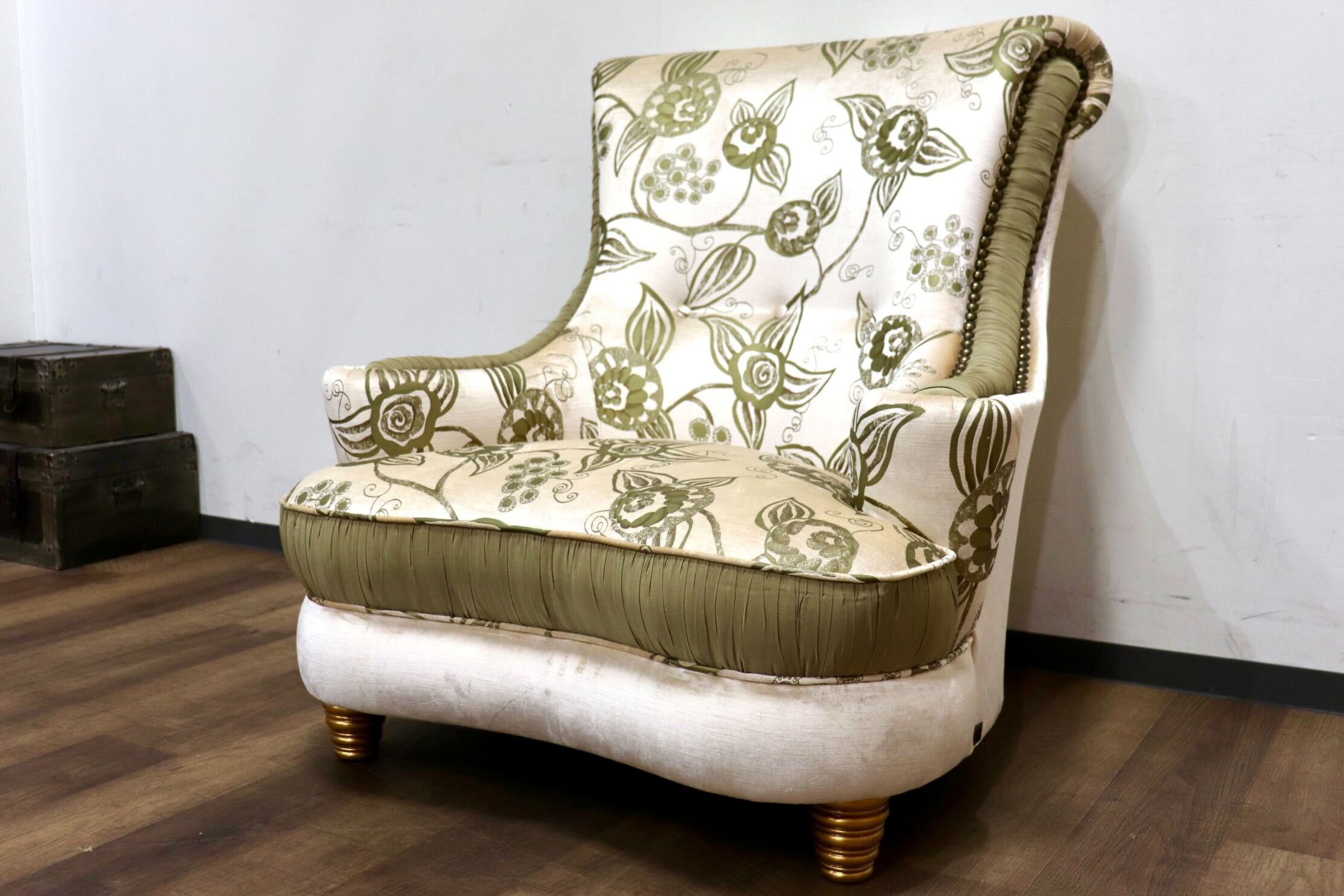 GMHH491A○tecni nova / テクニノーヴァ 1人掛けソファ シングルソファ スペイン製 ユーロカーサ取扱い ラグジュアリーモダン 最高級