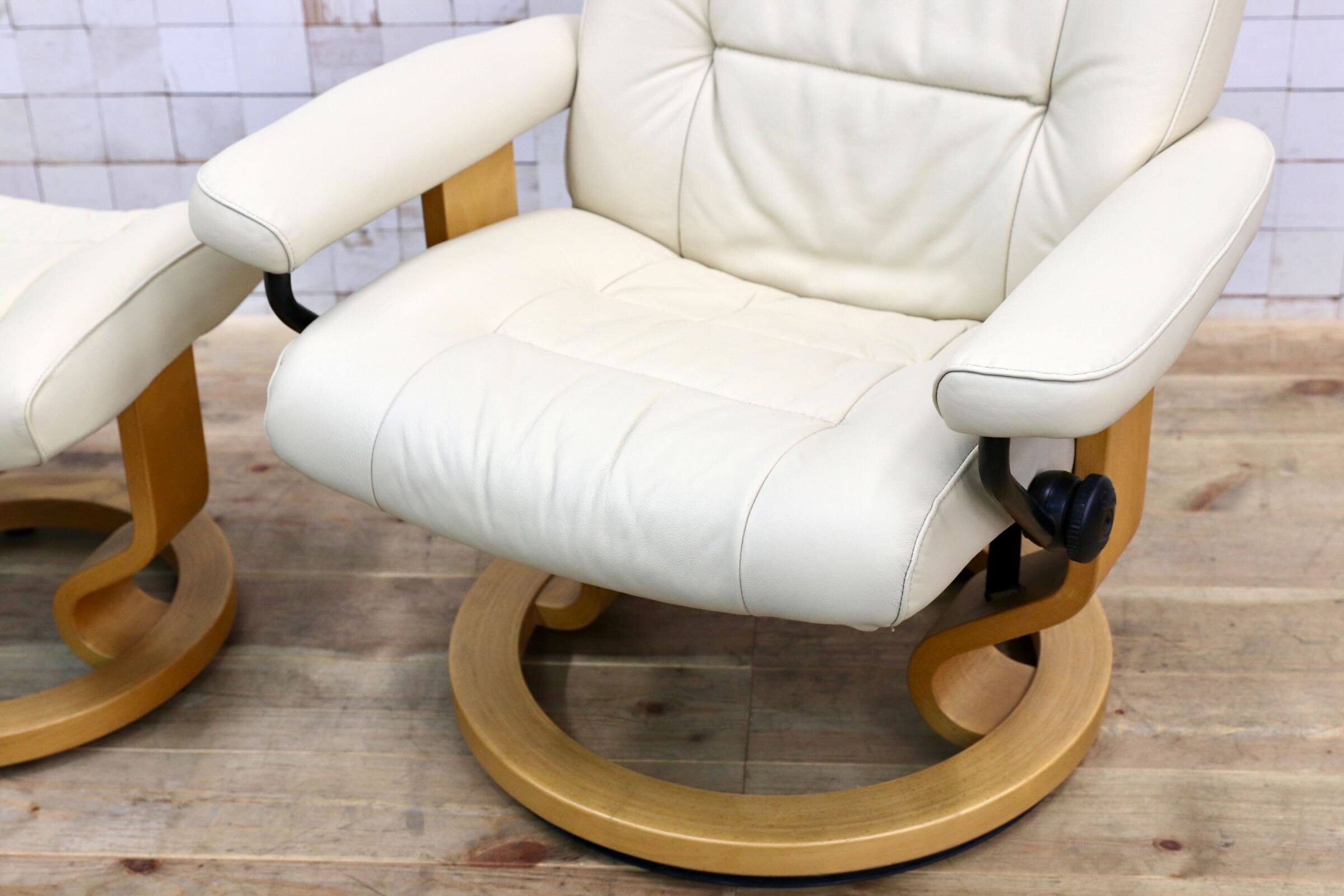 GMJK100○EKORNES / エコーネス Stressless ストレスレス リクライニングチェア オットマン 本革 北欧 ノルウェー クリーム ヴィンテージ