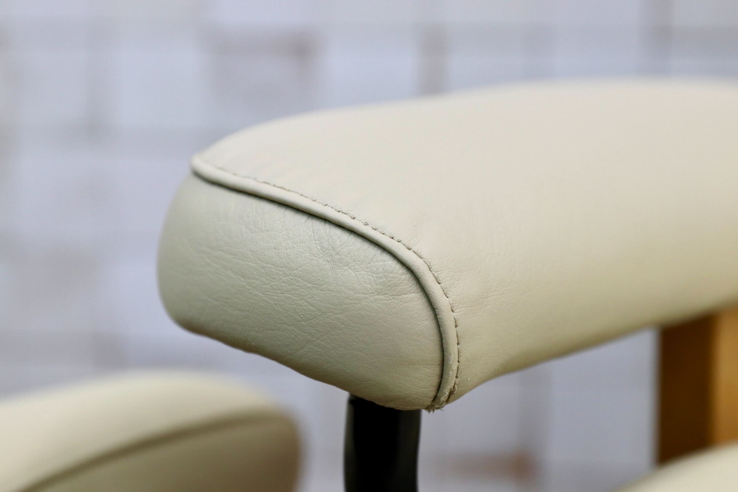 GMJK100○EKORNES / エコーネス Stressless ストレスレス リクライニングチェア オットマン 本革 北欧 ノルウェー クリーム ヴィンテージ