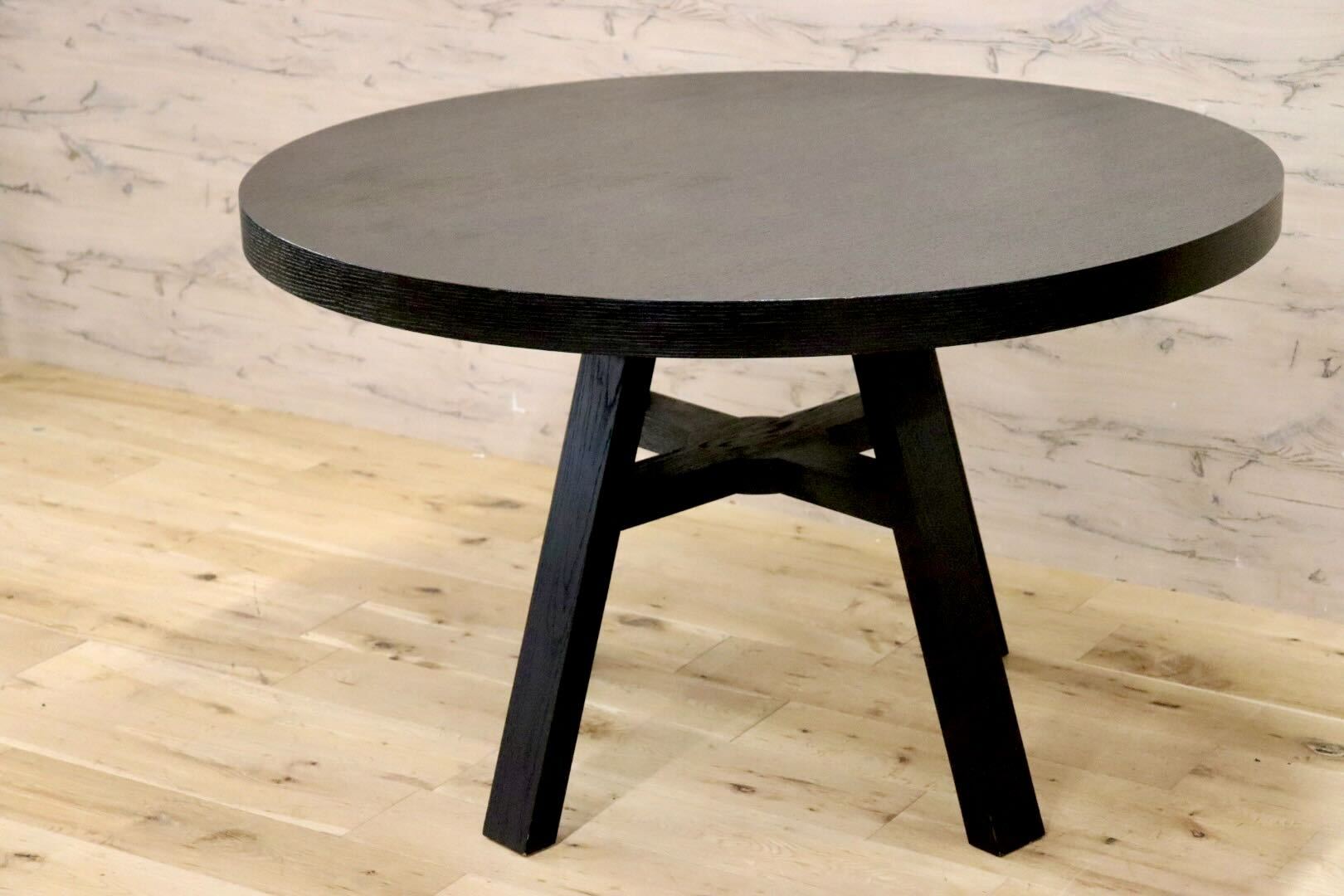 GMJH140○CATHERINE MEMMI / カトリーヌ・メミ ダイニングテーブル ラウンドテーブル Cassina ixc. 定価約34万 モデルルーム展示品