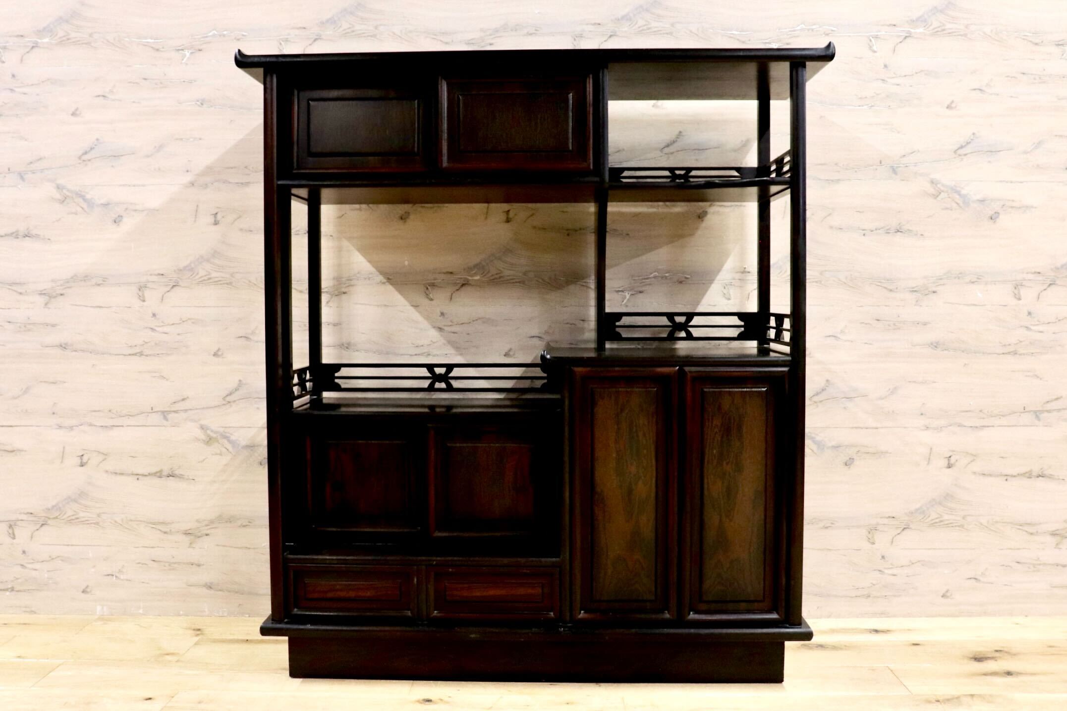 GMIH294○黒檀 飾り棚 透かし彫り 和製 アンティーク 茶棚 飾り棚 サイドボード キャビネット 茶道具 茶道 棚 置き台 華道