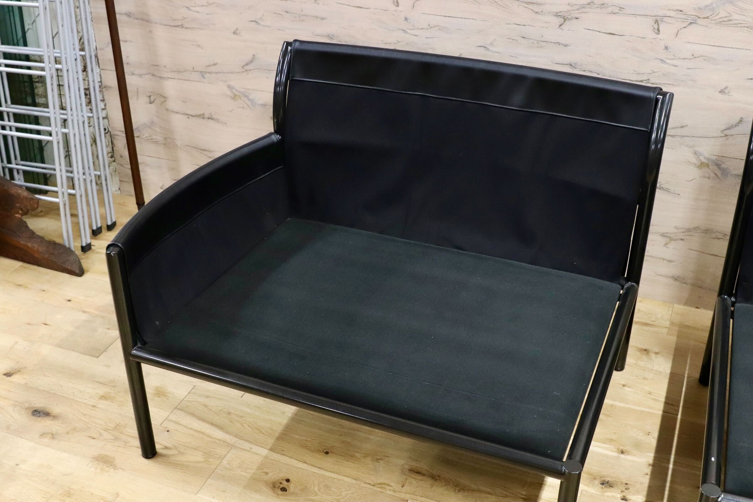 GMJH143○Ritzwell / リッツウェル ARMSTRONG アームストロング 片肘ソファ 左右セット 2Pソファ スチール レザー 定価95万〜113万 展示品