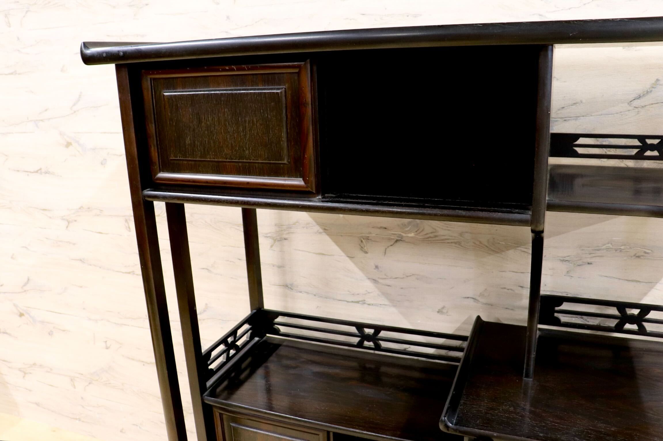 GMIH294○黒檀 飾り棚 透かし彫り 和製 アンティーク 茶棚 飾り棚 サイドボード キャビネット 茶道具 茶道 棚 置き台 華道