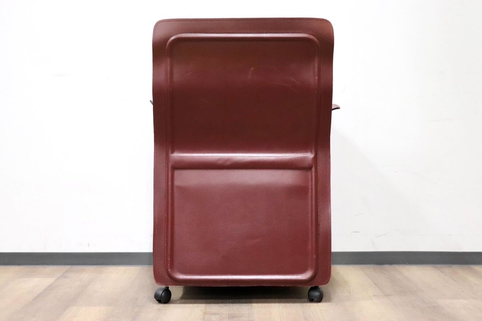 GMGK540F○i4Mariani / クアトロマリアーニ メトーラ イタリア製 ラウンジチェア エグゼクティブチェア 総革 約33万 検)カッシーナ B&B