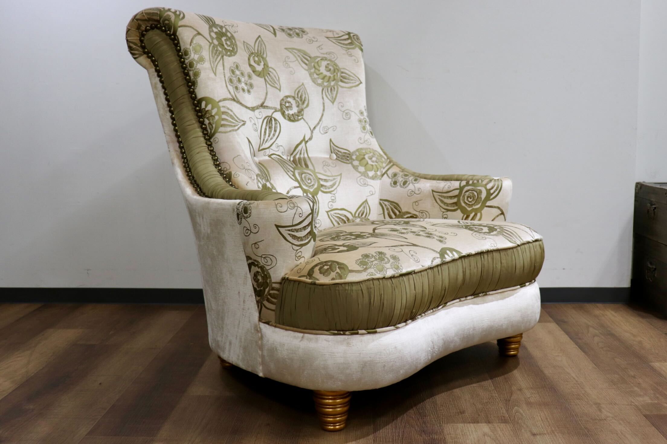 GMHH491B○tecni nova / テクニノーヴァ 1人掛けソファ シングルソファ スペイン製 ユーロカーサ取扱い ラグジュアリーモダン 最高級