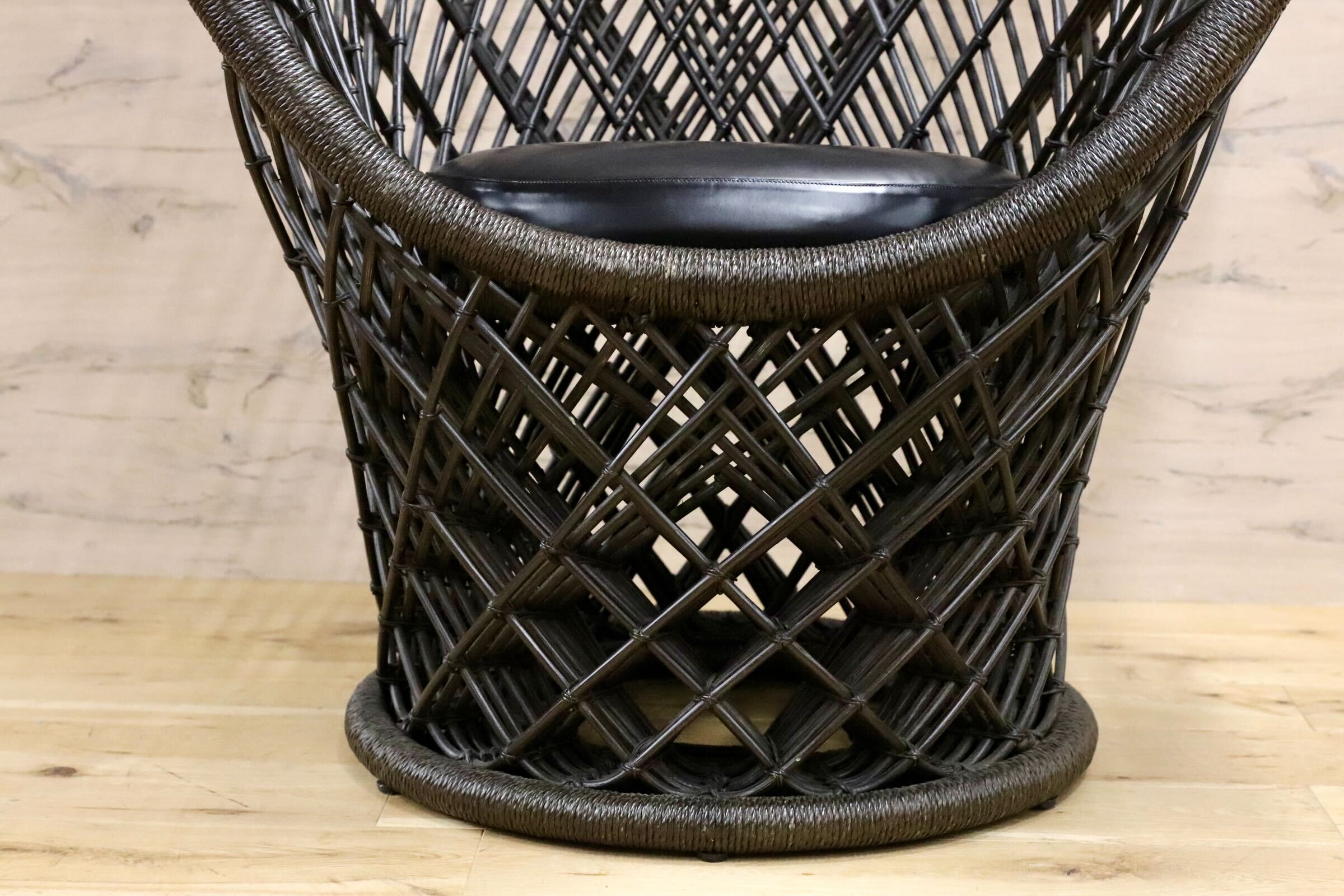 GMJH147○Driade / ドリアデ PAVO REAL パヴォ・レアル Patricia Urquiola ラタン レザー イタリア製 輸入家具 定価約50万 展示品 稀少