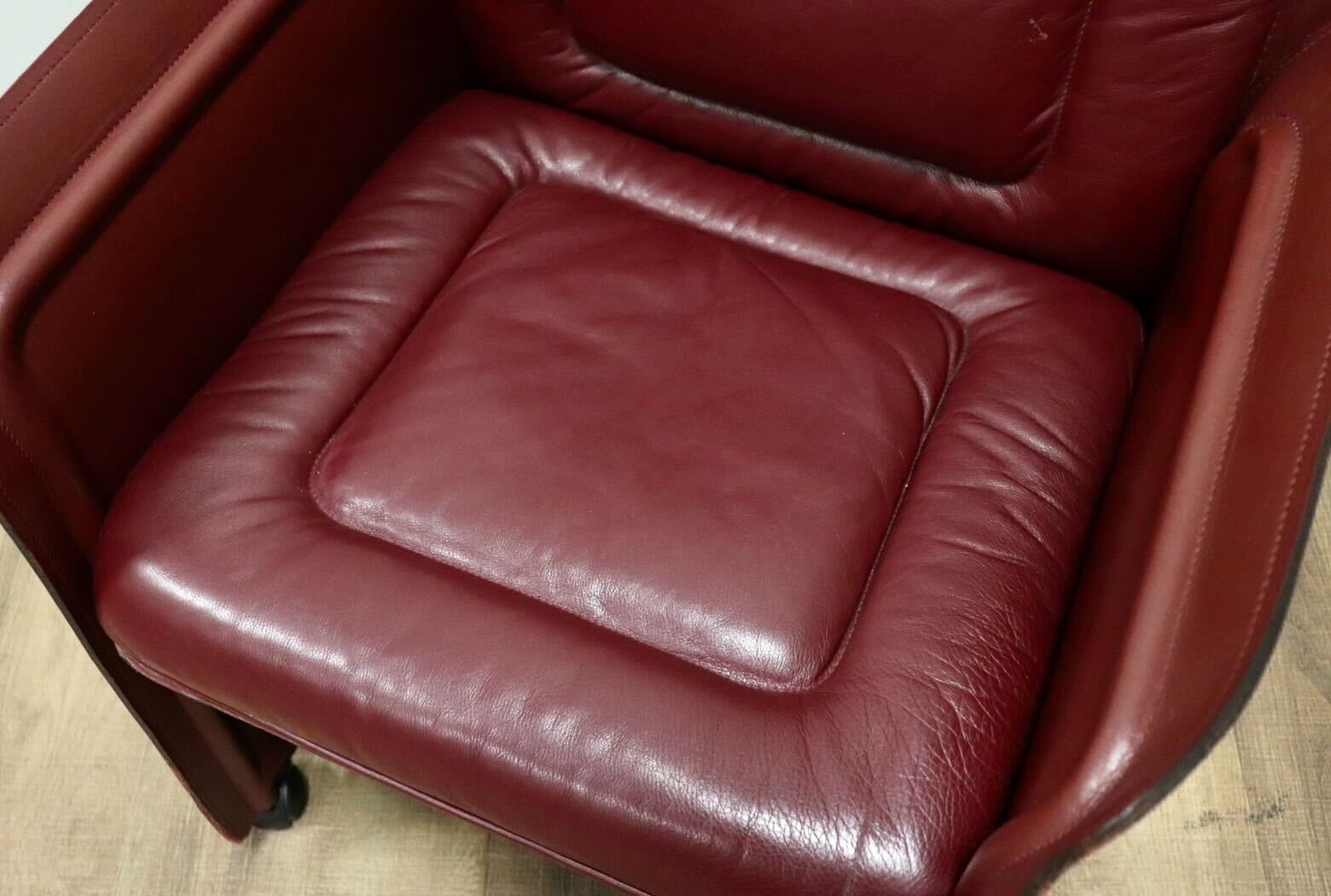 GMGK540G○i4Mariani / クアトロマリアーニ メトーラ イタリア製 ラウンジチェア エグゼクティブチェア 総革 約33万 検)カッシーナ B&B