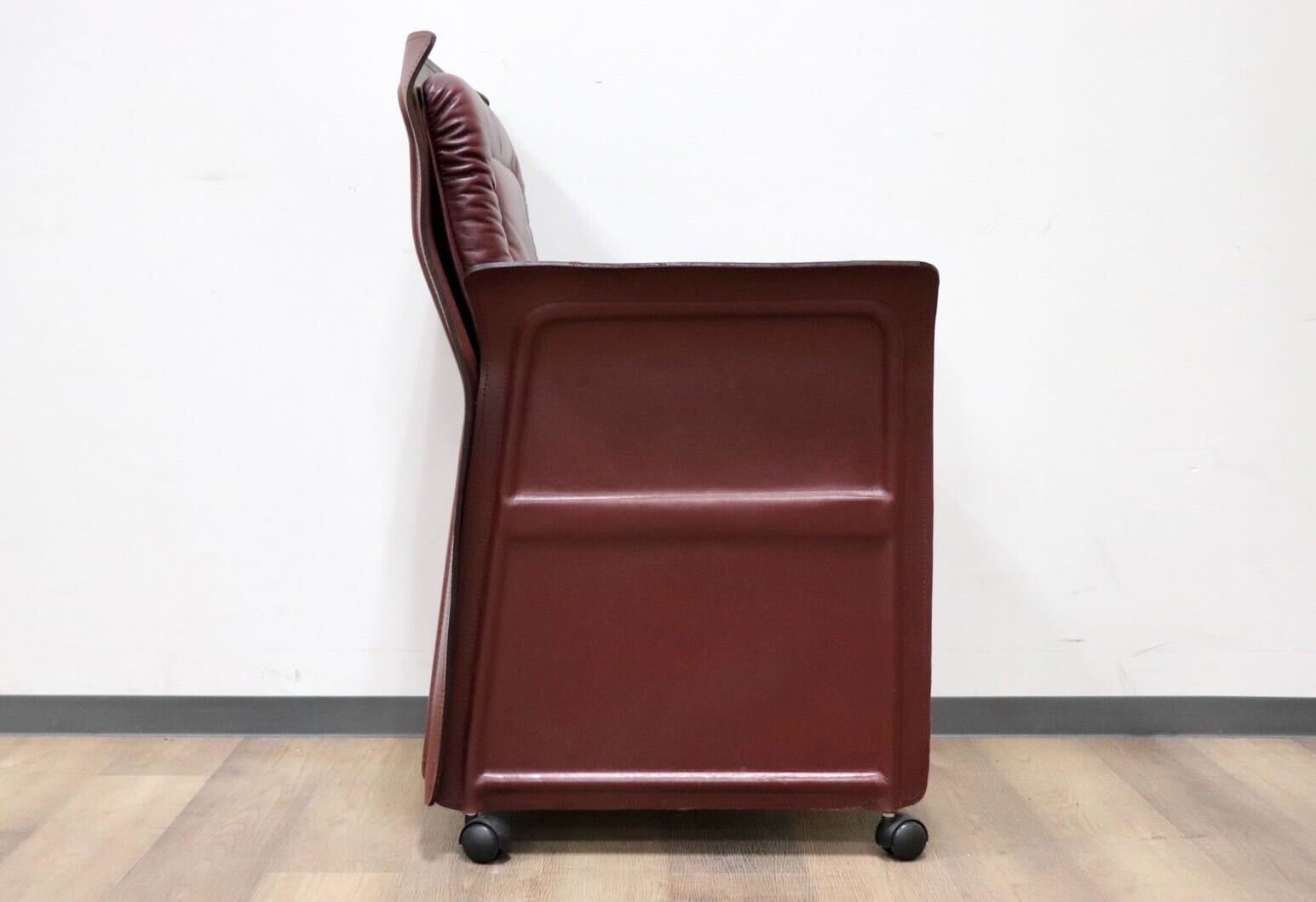 GMGK540G○i4Mariani / クアトロマリアーニ メトーラ イタリア製 ラウンジチェア エグゼクティブチェア 総革 約33万 検)カッシーナ B&B