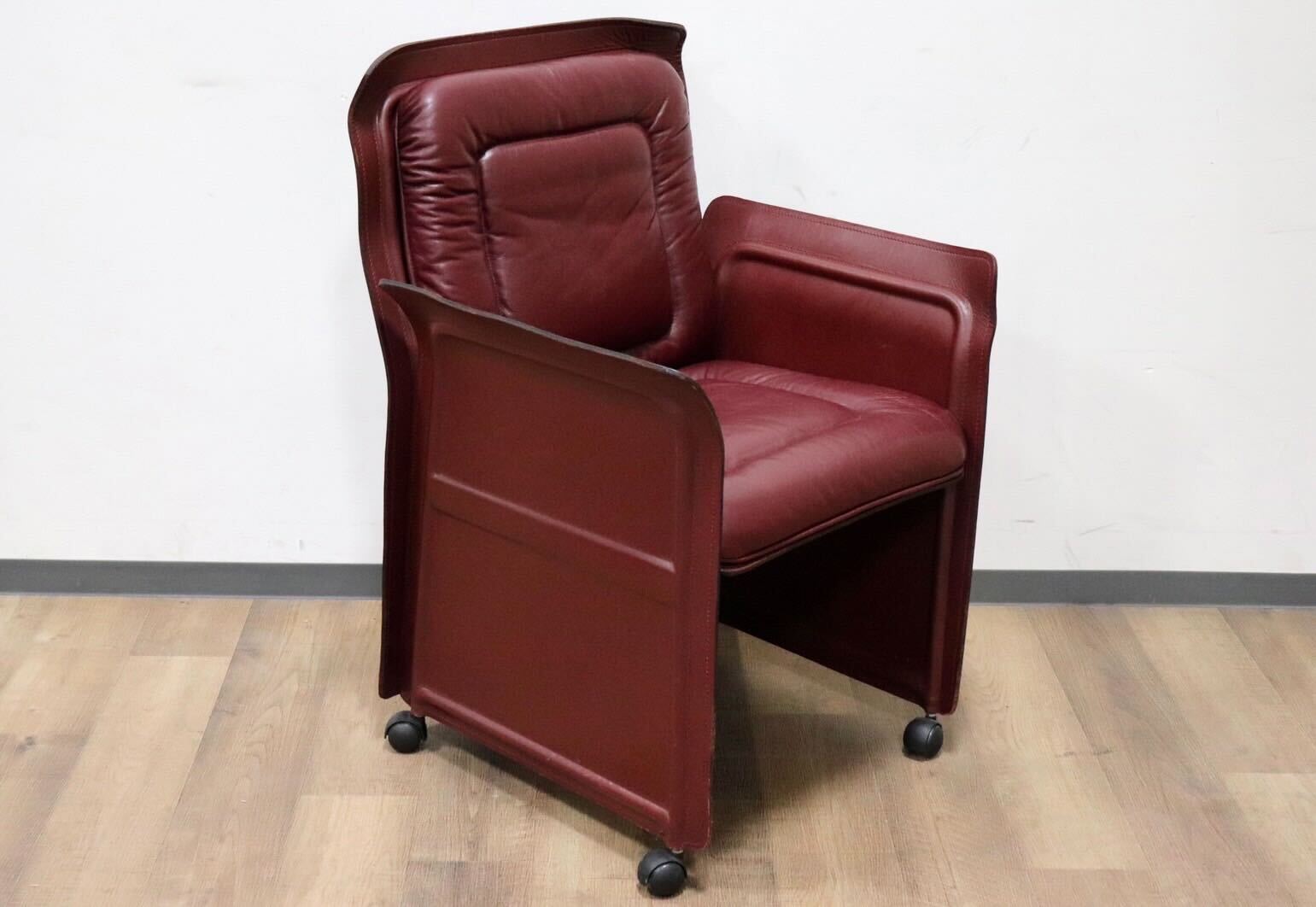 GMGK540G○i4Mariani / クアトロマリアーニ メトーラ イタリア製 ラウンジチェア エグゼクティブチェア 総革 約33万 検)カッシーナ B&B