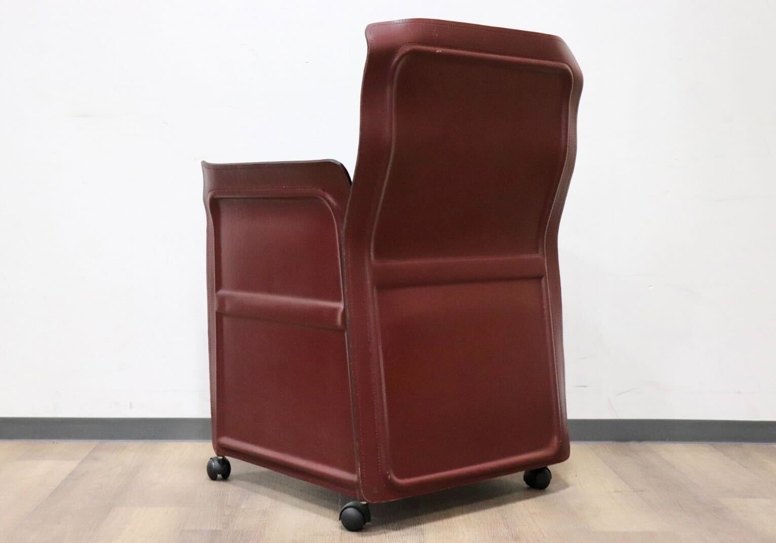 GMGK540G○i4Mariani / クアトロマリアーニ メトーラ イタリア製 ラウンジチェア エグゼクティブチェア 総革 約33万 検)カッシーナ B&B