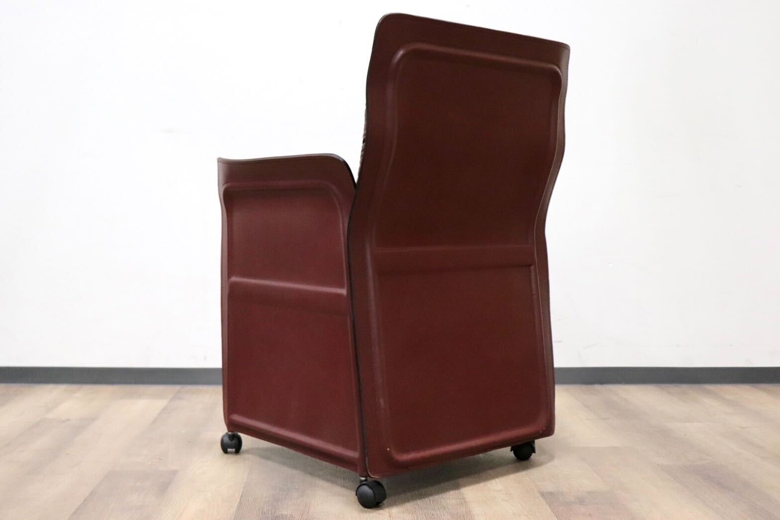 GMGK540H○i4Mariani / クアトロマリアーニ メトーラ イタリア製 ラウンジチェア エグゼクティブチェア 総革 約33万 検)カッシーナ B&B