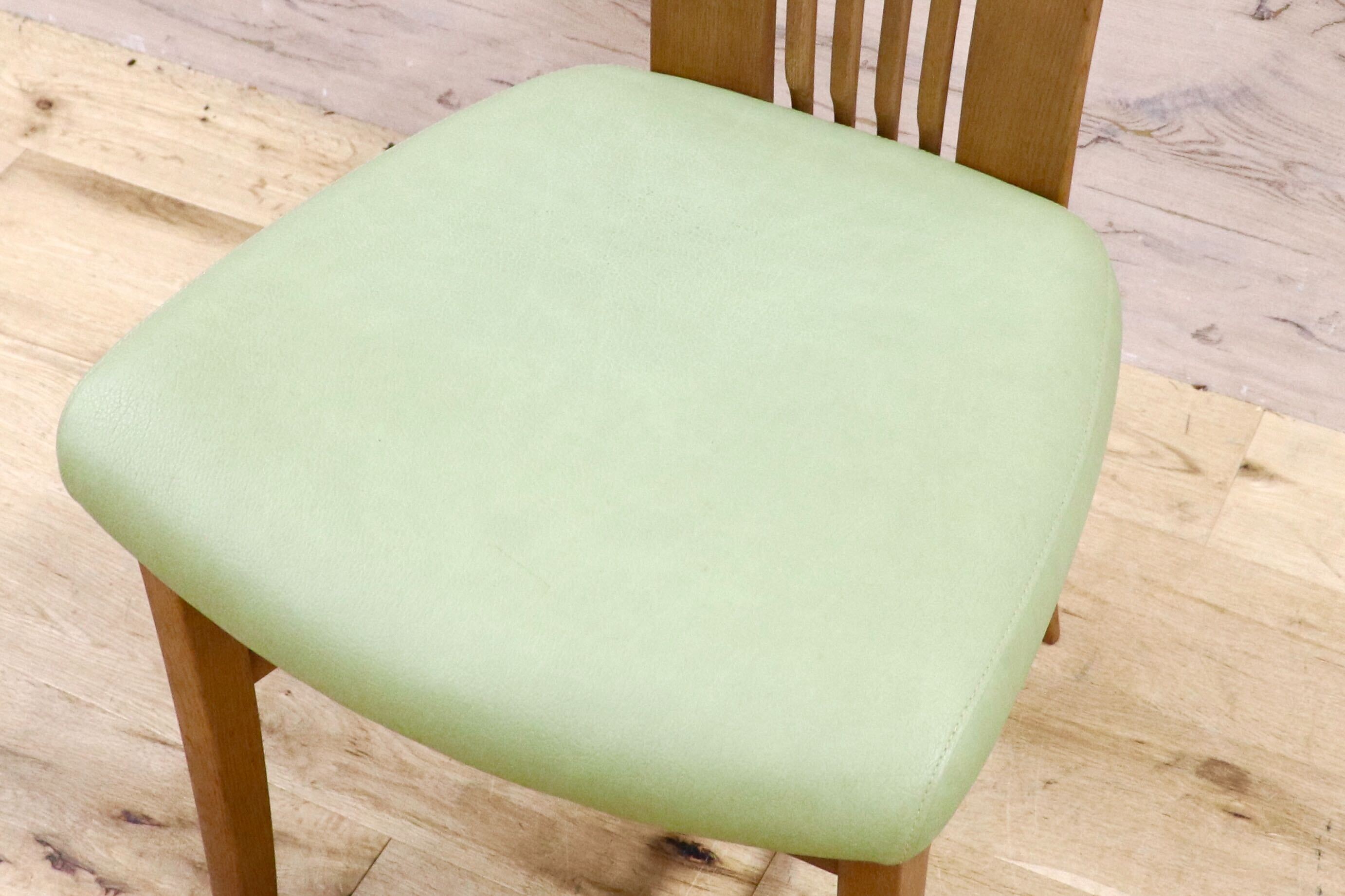 GMHS223A○karimoku / カリモク ダイニングチェア アームレスチェア 椅子 カントリー モダン レトロ オーク 合皮 グリーン 国産家具