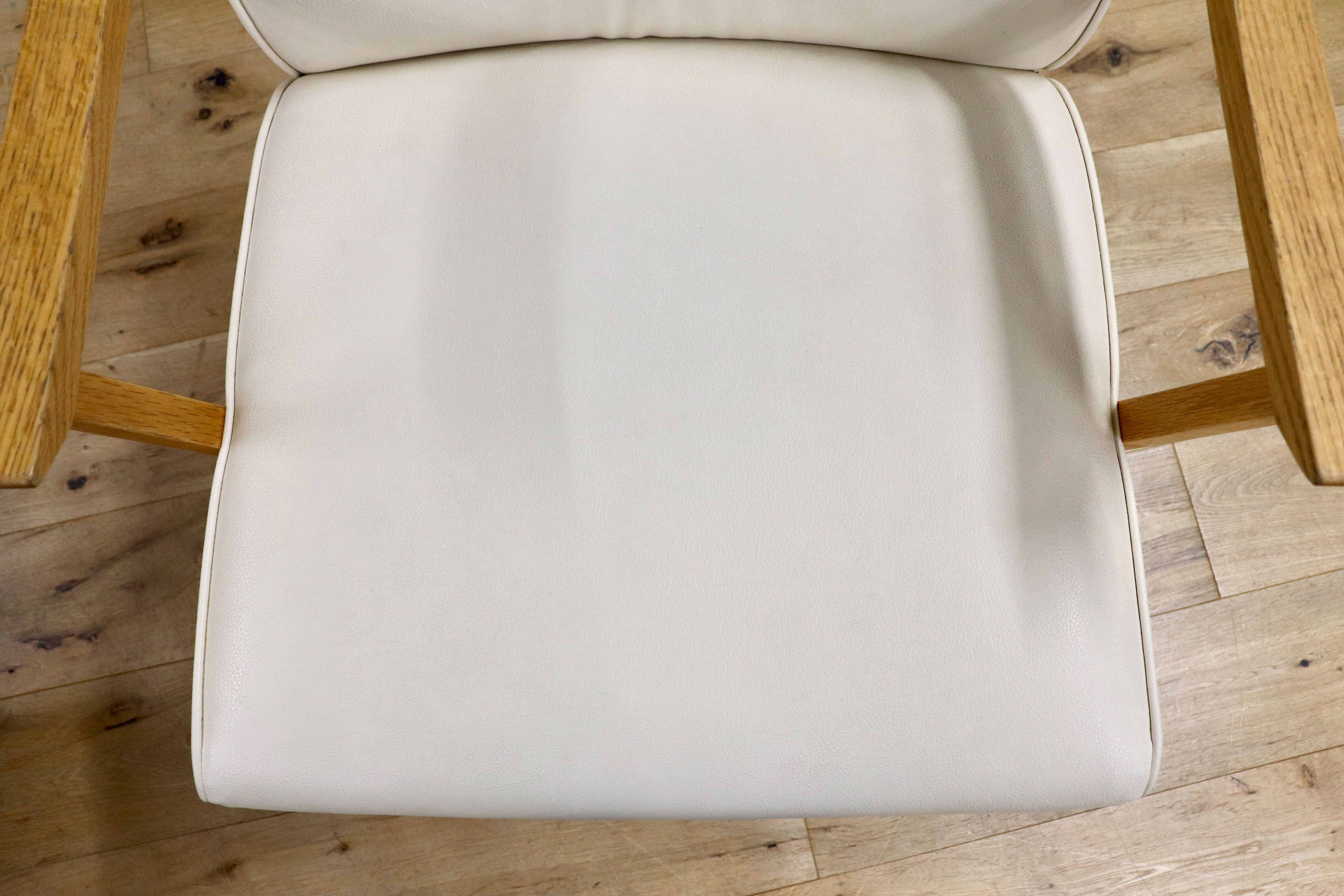 GMIK594A○飛騨産業 / HIDA キツツキ KAYA ダイニングチェア 2脚セット アームチェア 椅子 レザー オーク材 無垢 モダン