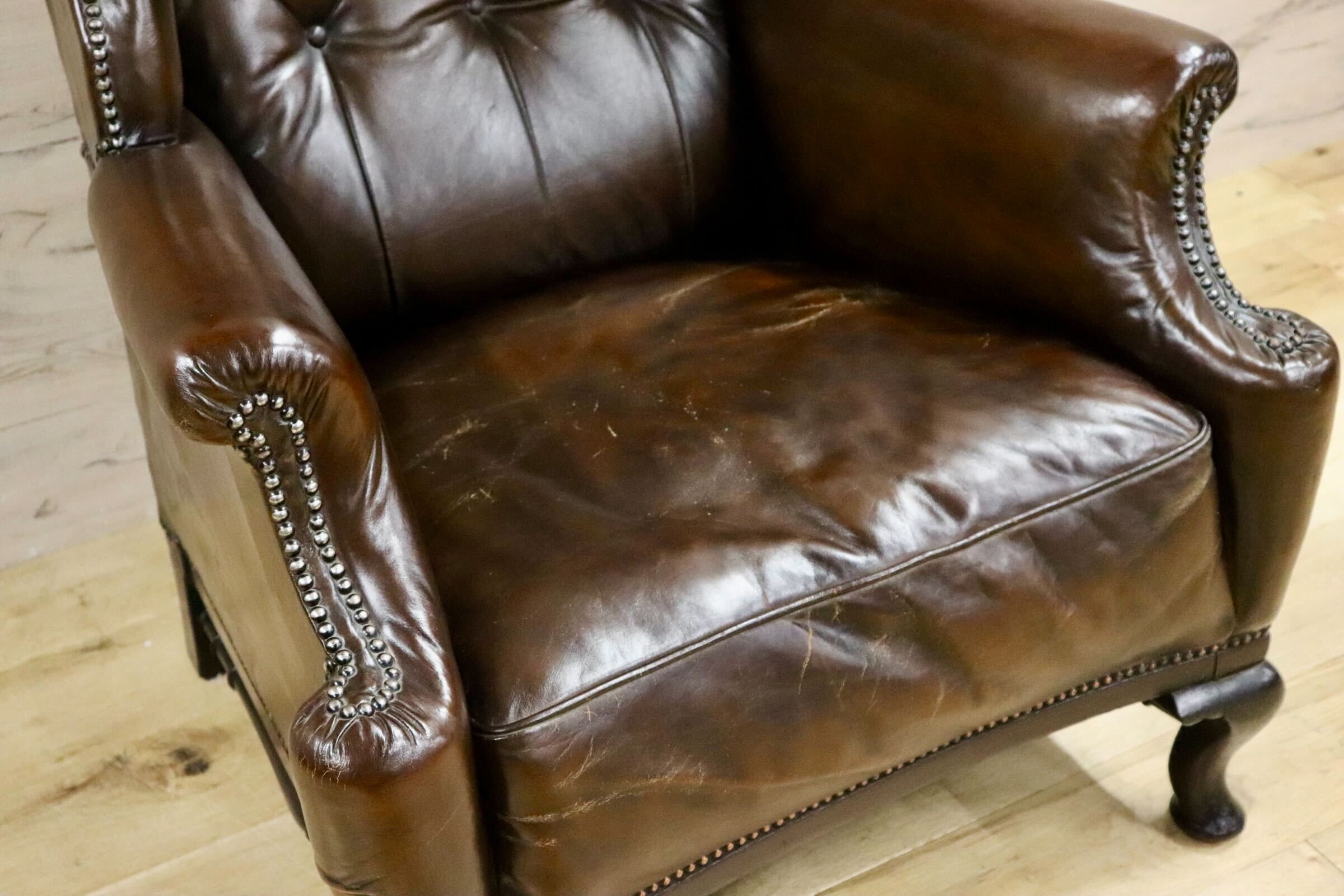 GMHH217○英国 アンティーク チェスターフィールド ウィングバッグ 1人掛けソファ シングルソファ 鋲打ち 本革 ブラウン ヴィンテージ