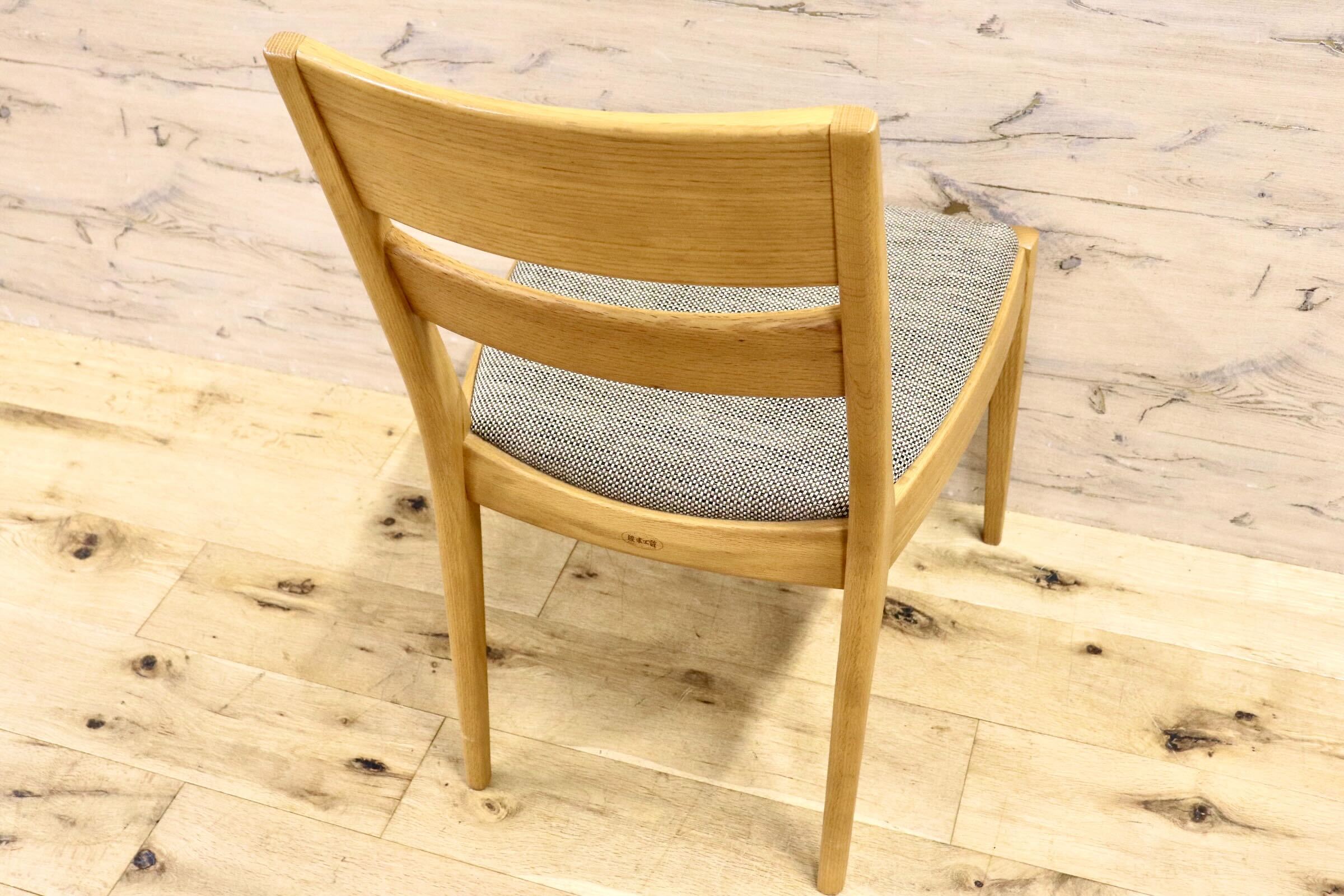 GMIK587○浜本工芸 / HAMAMOTO ダイニングチェア 椅子 アームレスチェア オーク材 ファブリック シンプル モダン 国産家具 定価約4万