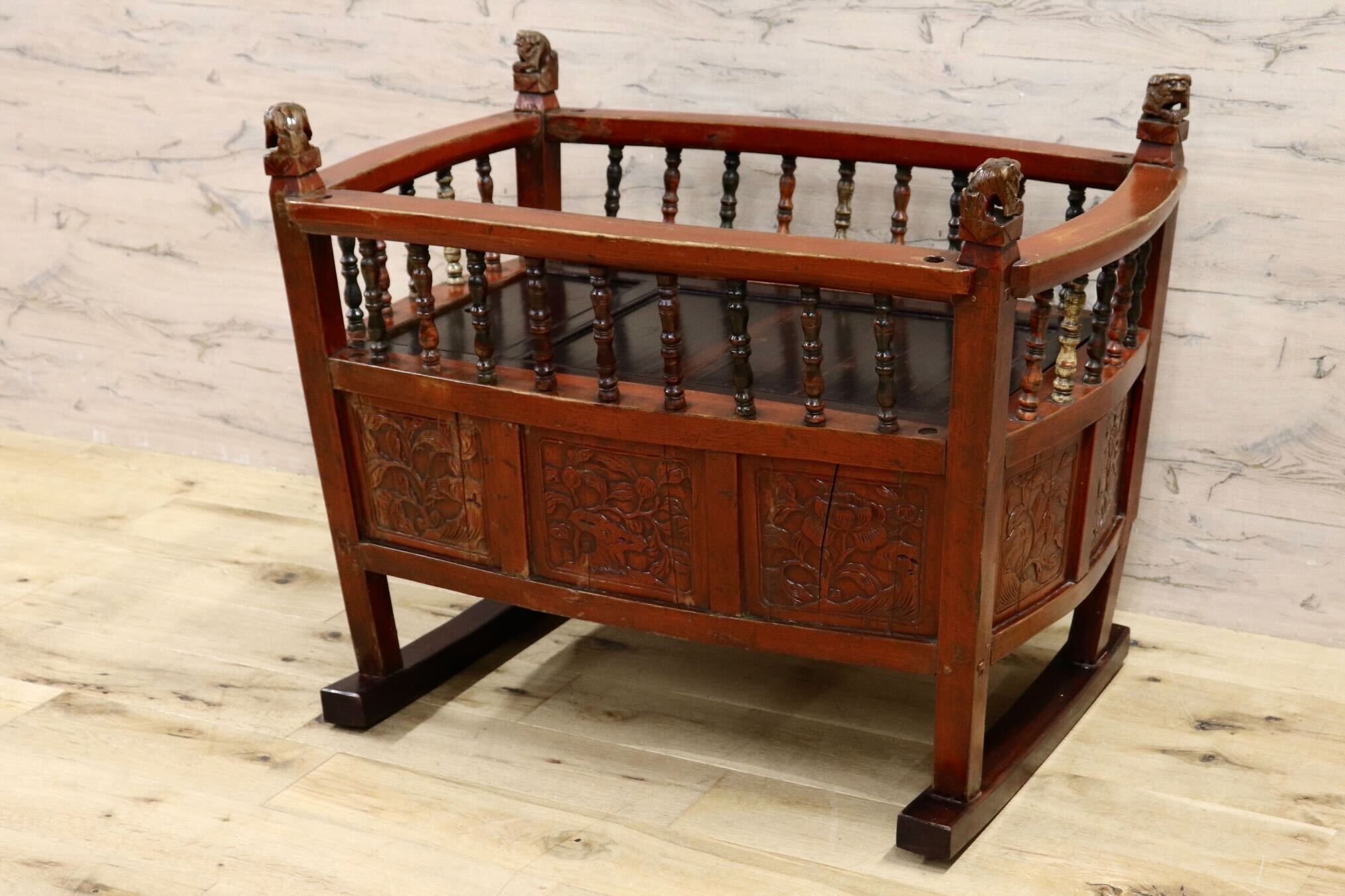 GMIH149◯中国美術 唐木家具 ゆりかご ベビーベッド アンティーク ヴィンテージ 飾り台 収納家具 店舗什器 木製 アジアン家具