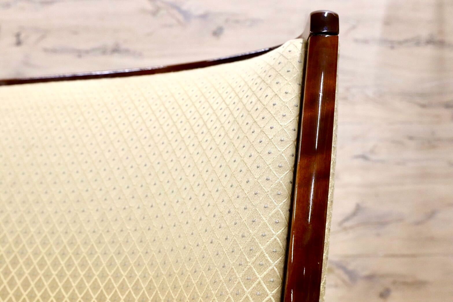 GMHK245○モリシゲ / MORISHIGE 2.5人掛けソファ トリプルソファ 長椅子 ファブリック 応接 最高級 モダン 美品