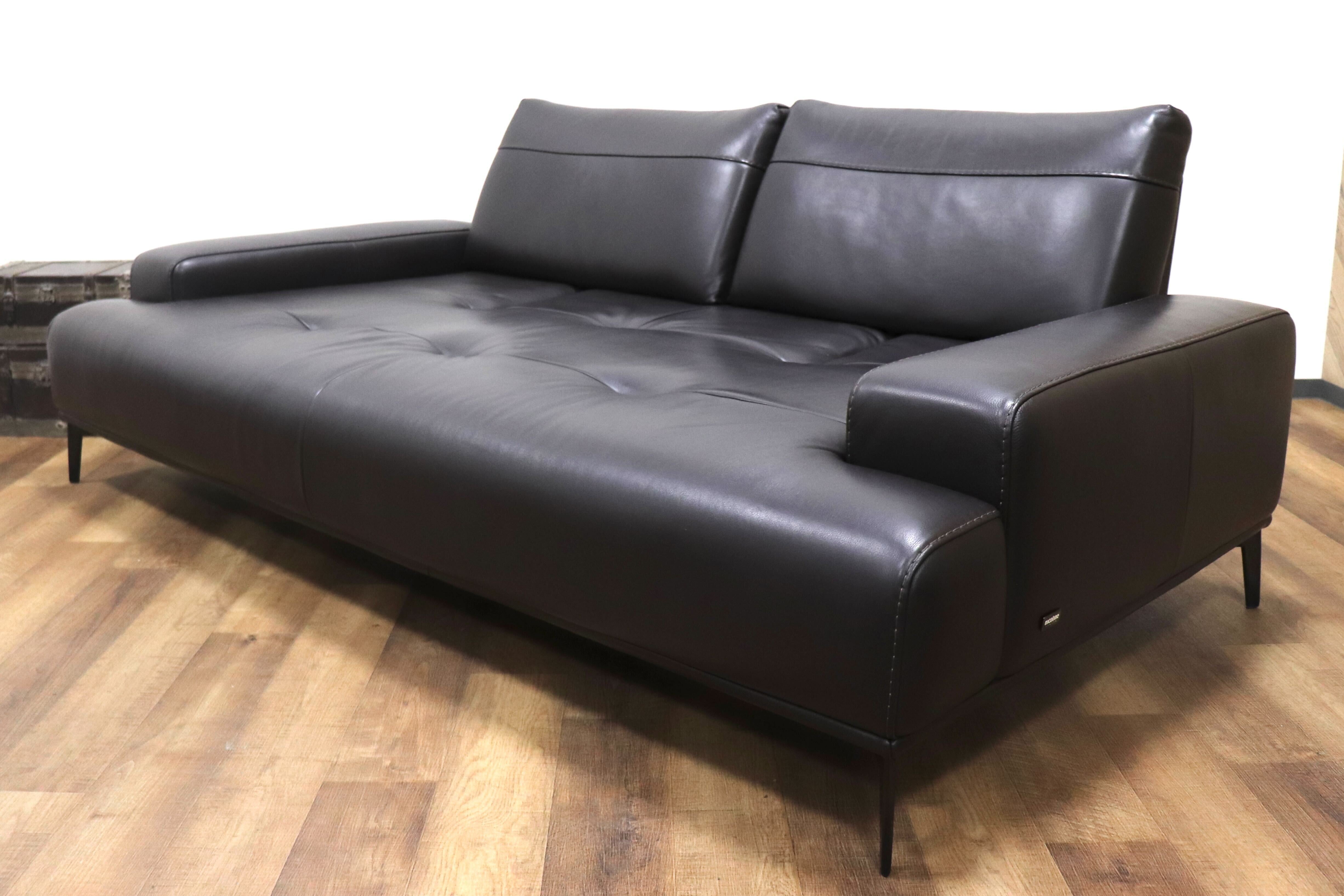 GMHK151○nicoline / ニコライン EGEO エジオ 3人掛けソファ トリプルソファ 総革 ブラウン イタリア 最高級 +CASA 定価約95万 展示品