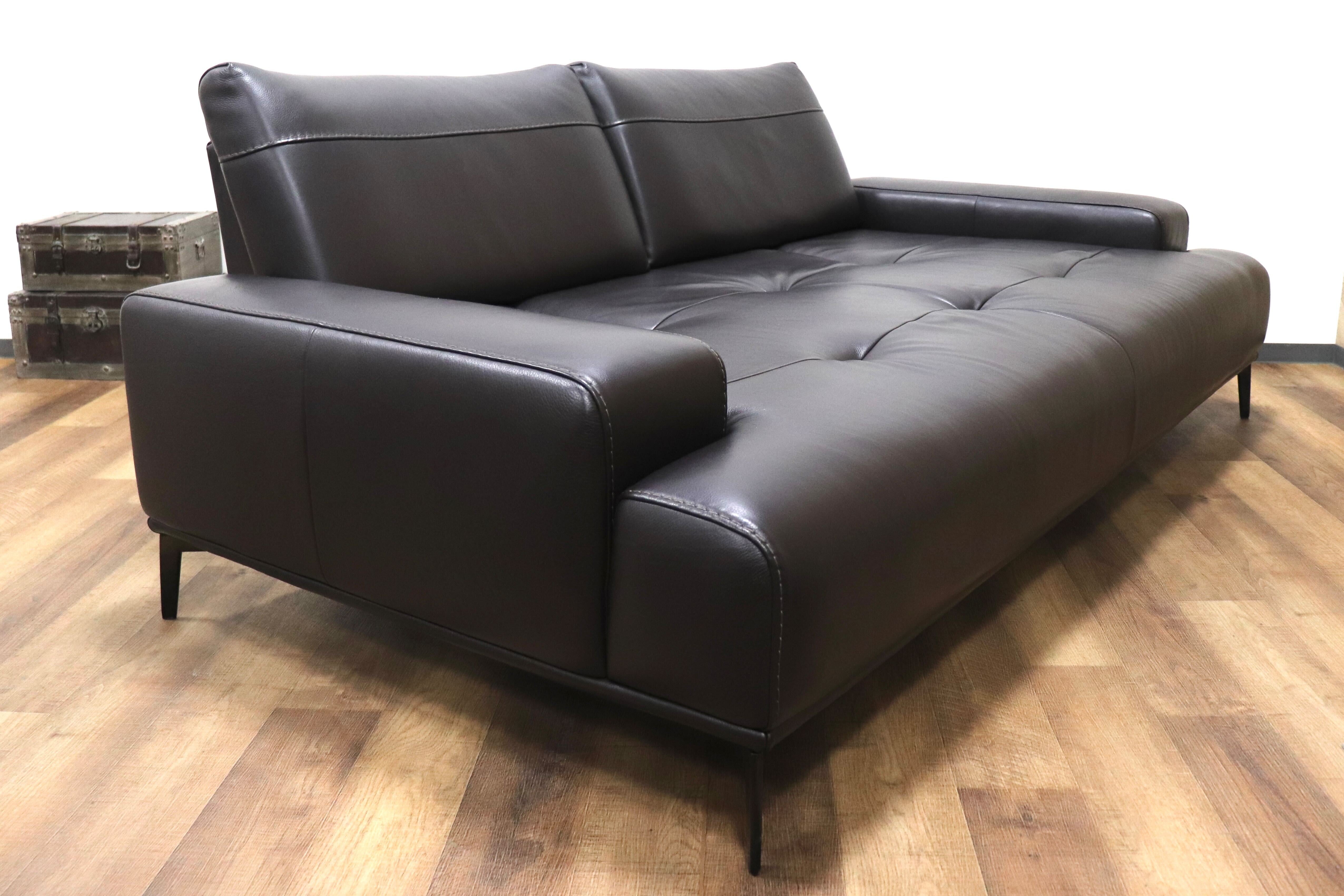 GMHK151○nicoline / ニコライン EGEO エジオ 3人掛けソファ トリプルソファ 総革 ブラウン イタリア 最高級 +CASA 定価約95万 展示品