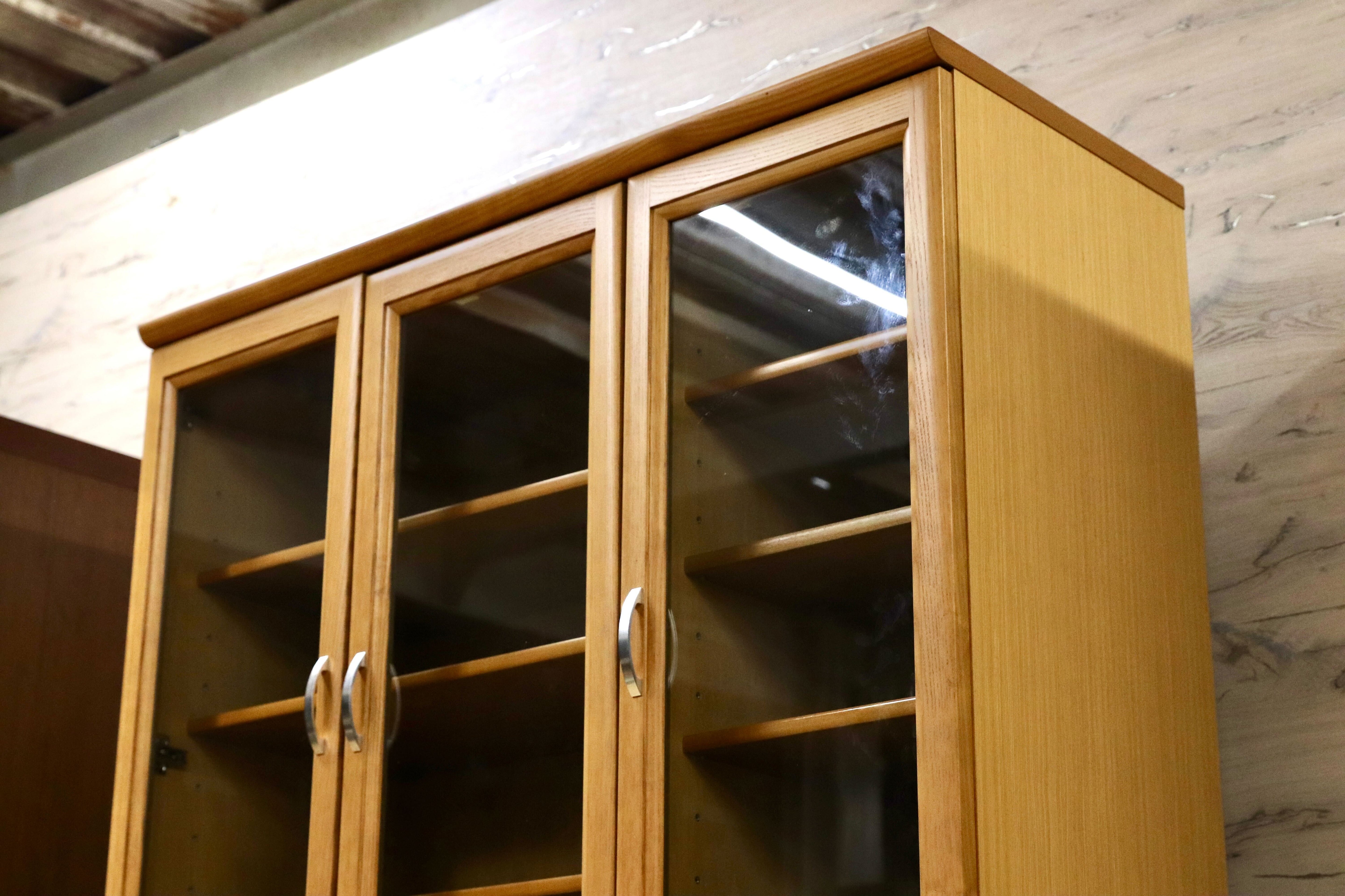 GMIK198○karimoku / カリモク 食器棚 キャビネット 水屋棚 カップボード タモ材 シンプル ナチュラル 国産家具