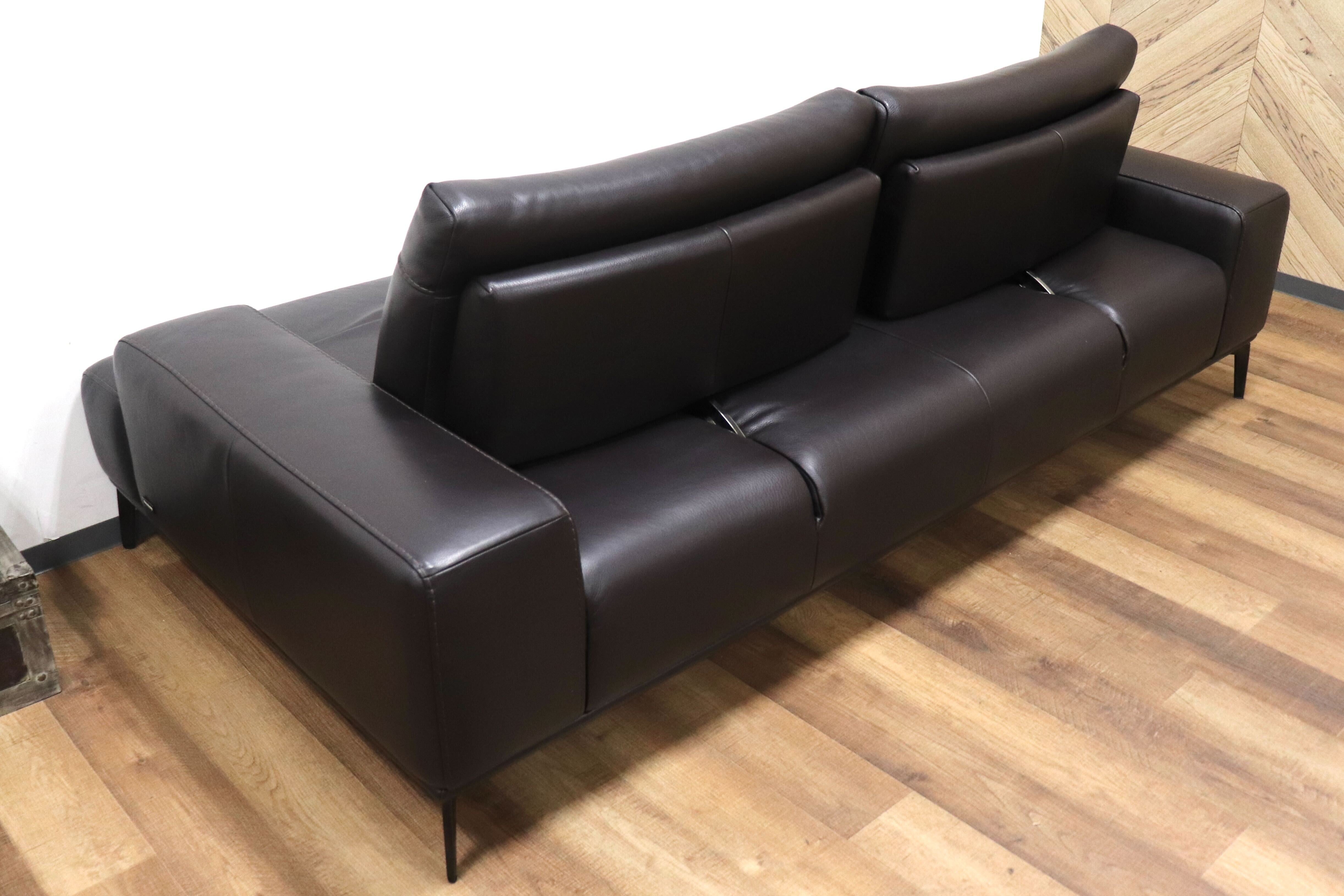 GMHK151○nicoline / ニコライン EGEO エジオ 3人掛けソファ トリプルソファ 総革 ブラウン イタリア 最高級 +CASA 定価約95万 展示品