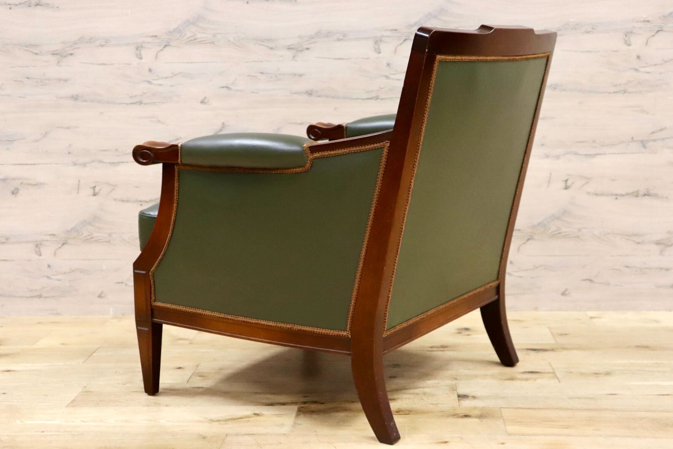 GMHN114A○メープル不二屋 1人掛けソファ シングルソファ ラウンジチェア 応接 本革 グリーン クラシック ヨーロピアン 神戸洋家具 美品