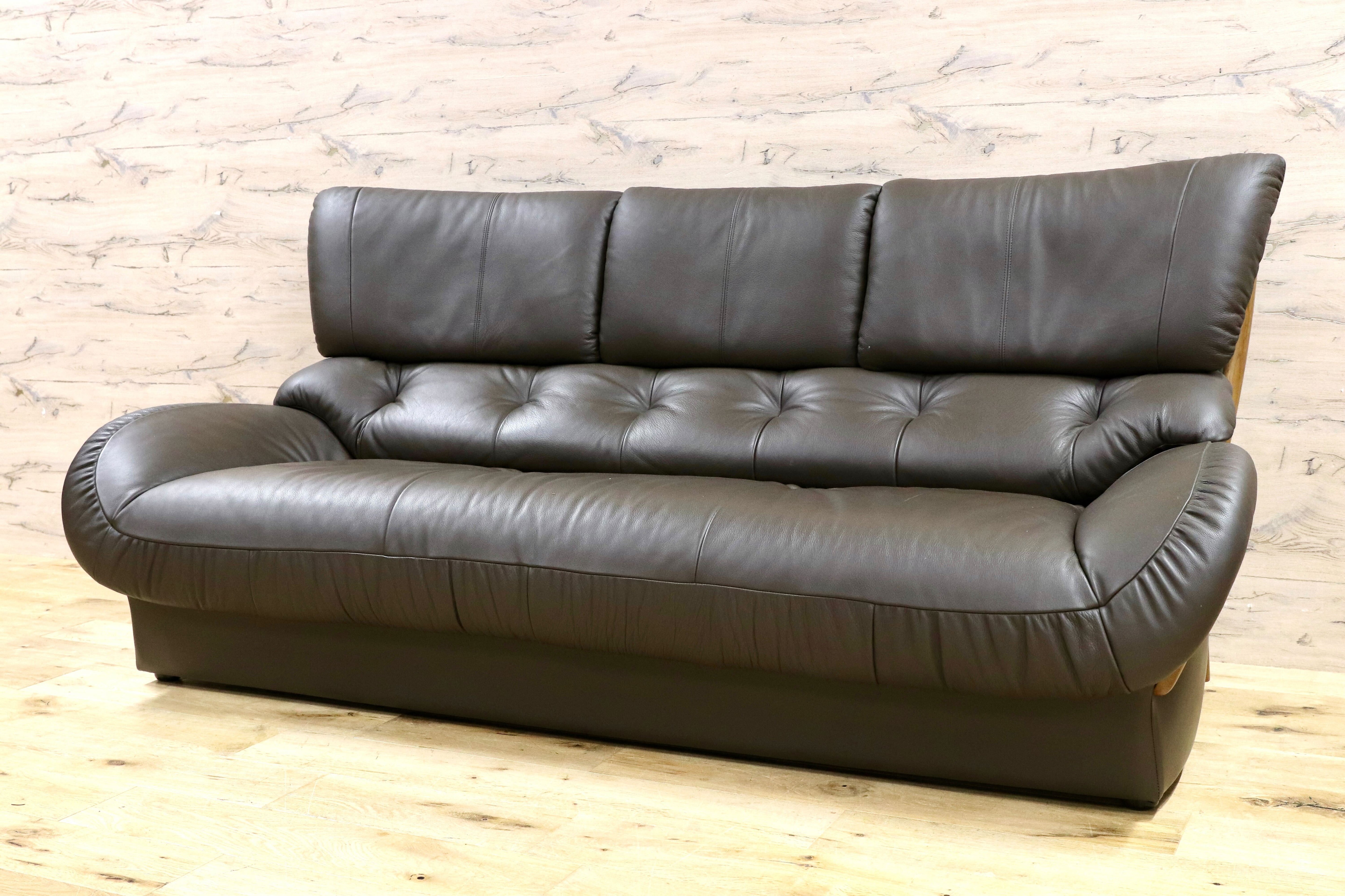 GMHS521○karimoku / カリモク 3人掛けソファ トリプルソファ 長椅子 本革 グレー 国産家具 約33万