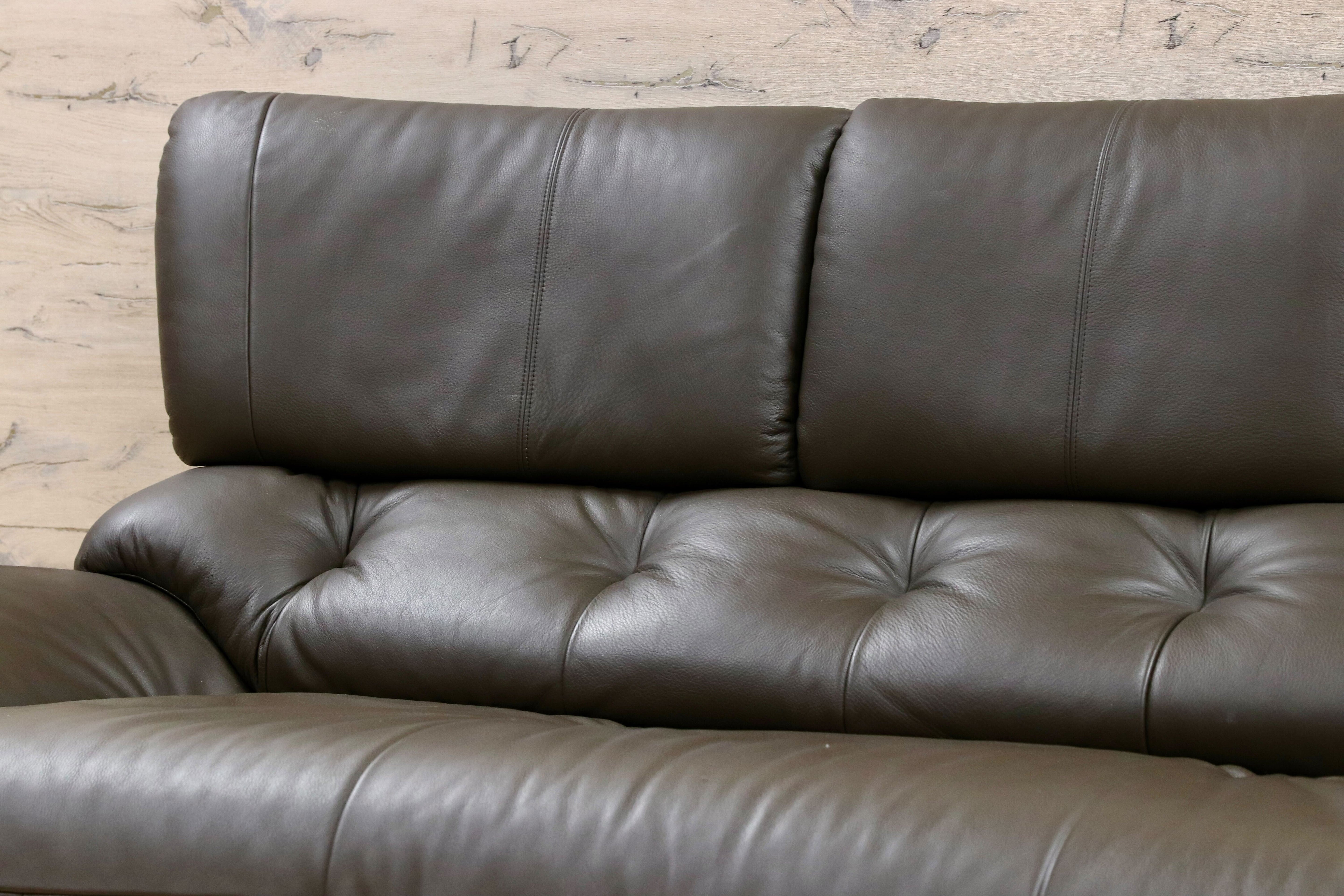 GMHS521○karimoku / カリモク 3人掛けソファ トリプルソファ 長椅子 本革 グレー 国産家具 約33万