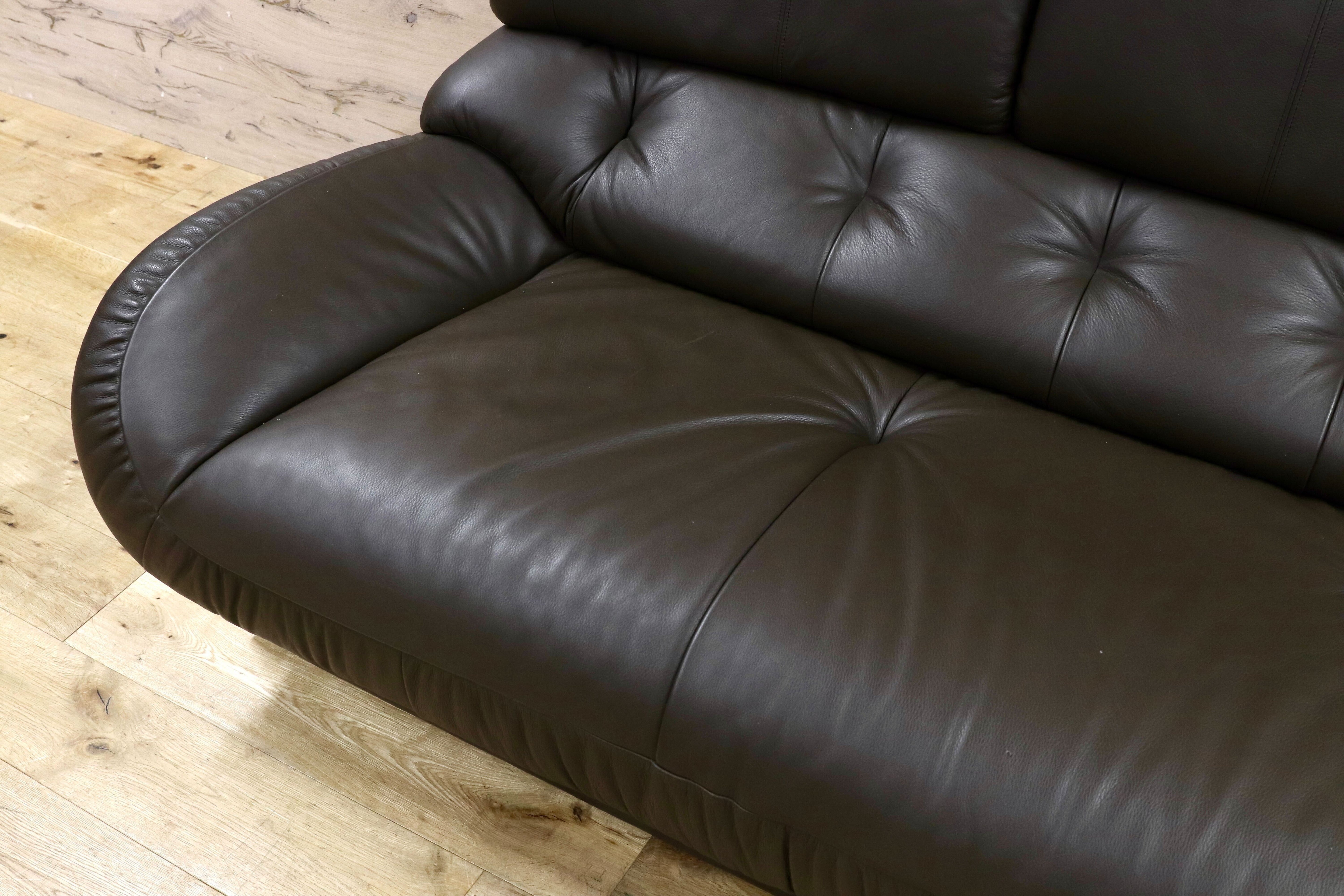 GMHS521○karimoku / カリモク 3人掛けソファ トリプルソファ 長椅子 本革 グレー 国産家具 約33万